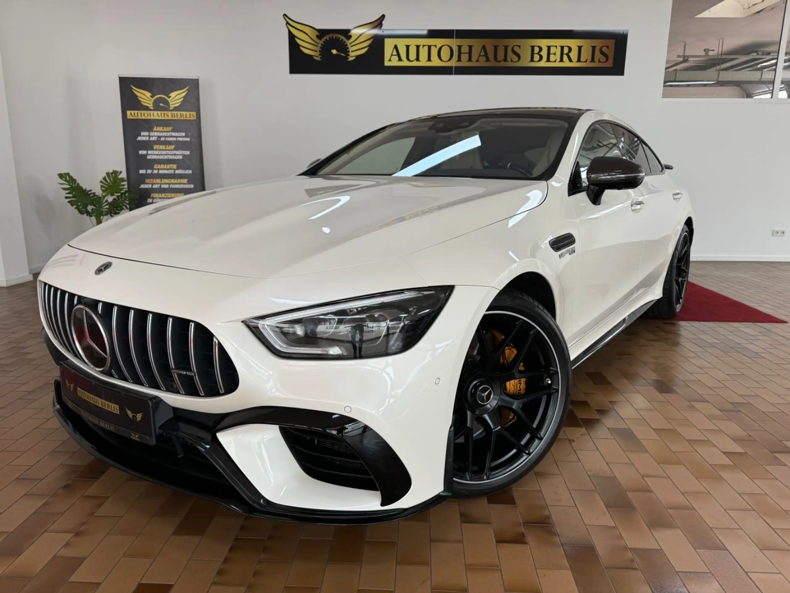 Mercedes-Benz - AMG GT