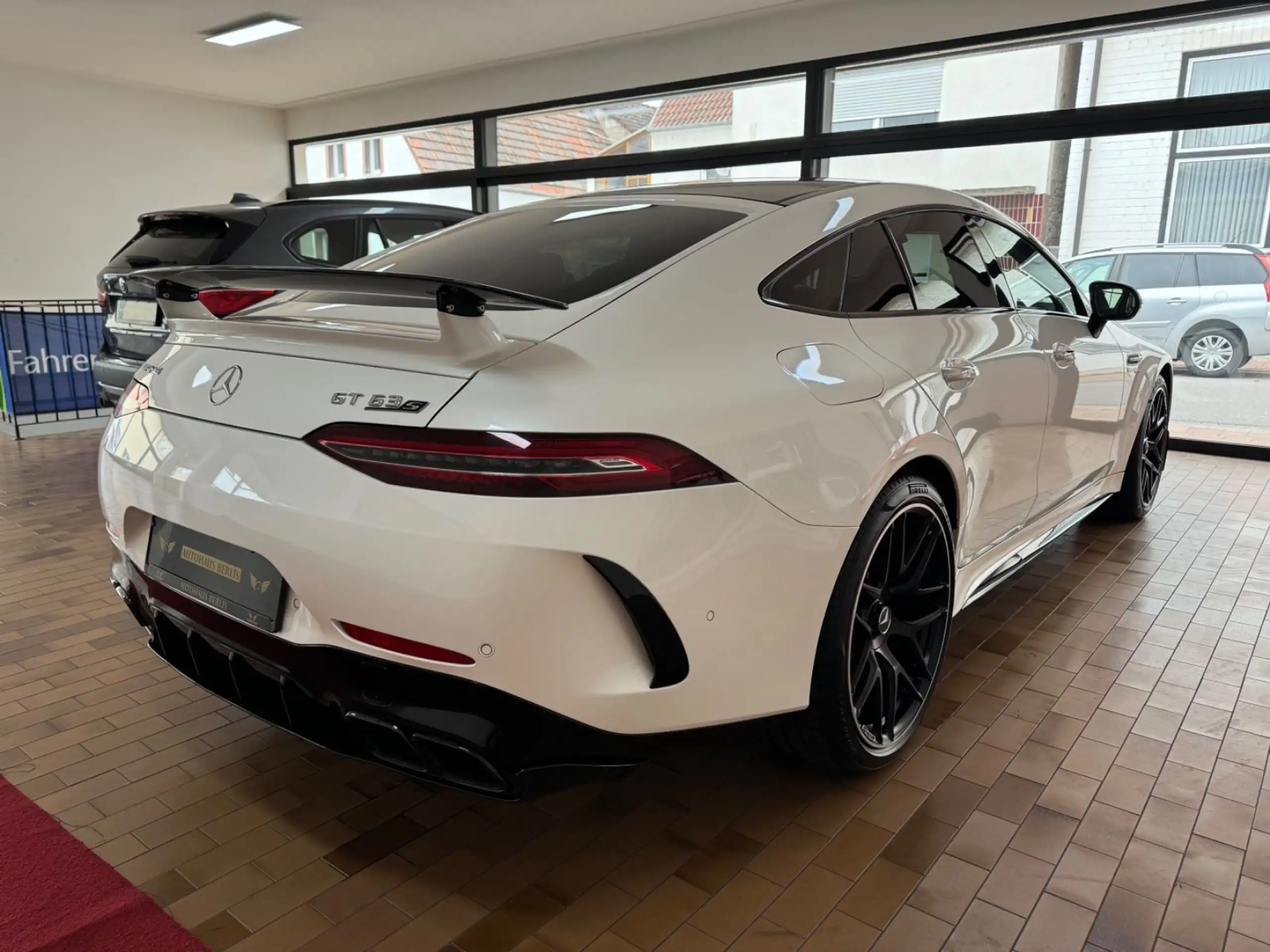 Mercedes-Benz - AMG GT