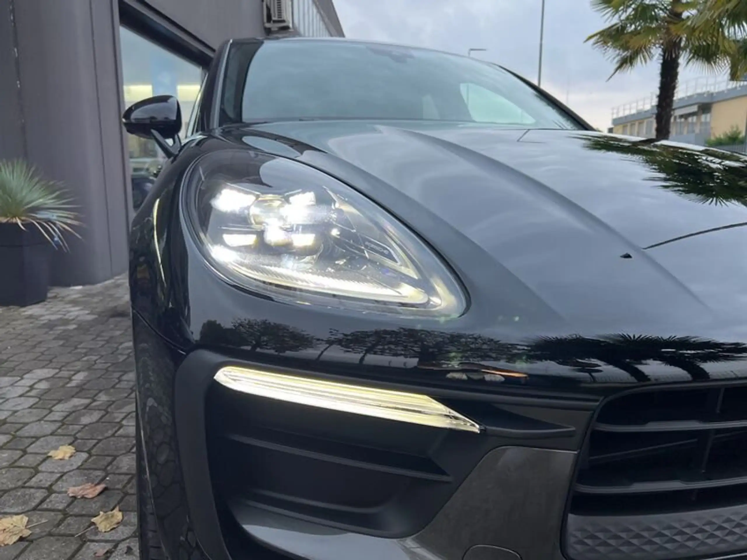 Porsche - Macan