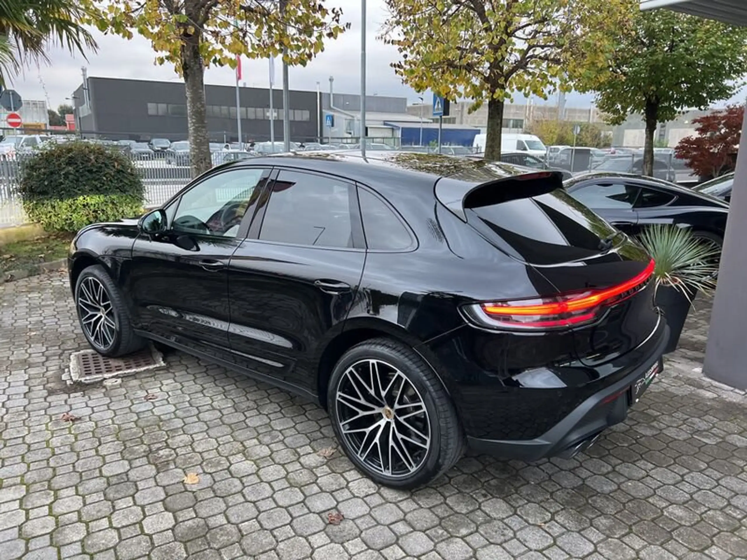 Porsche - Macan