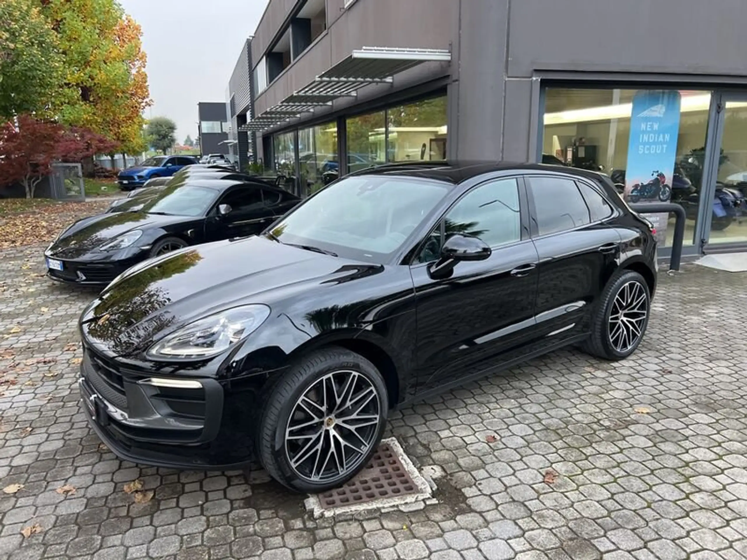 Porsche - Macan