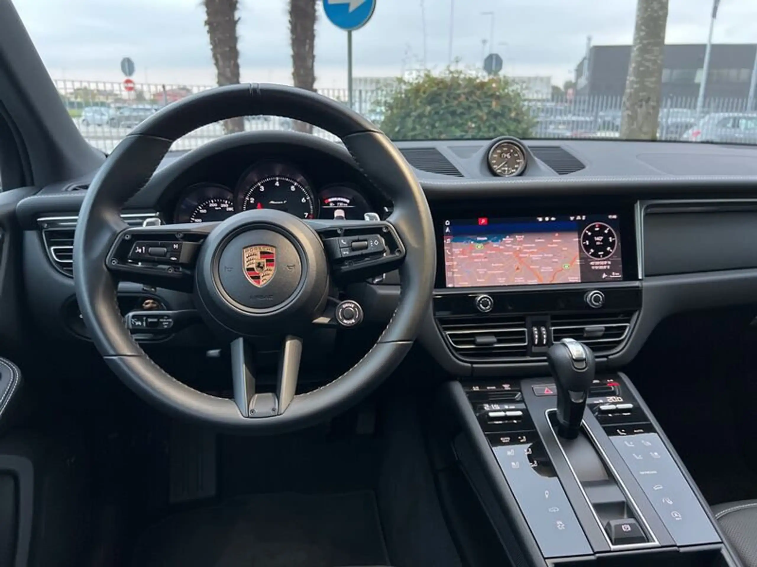 Porsche - Macan