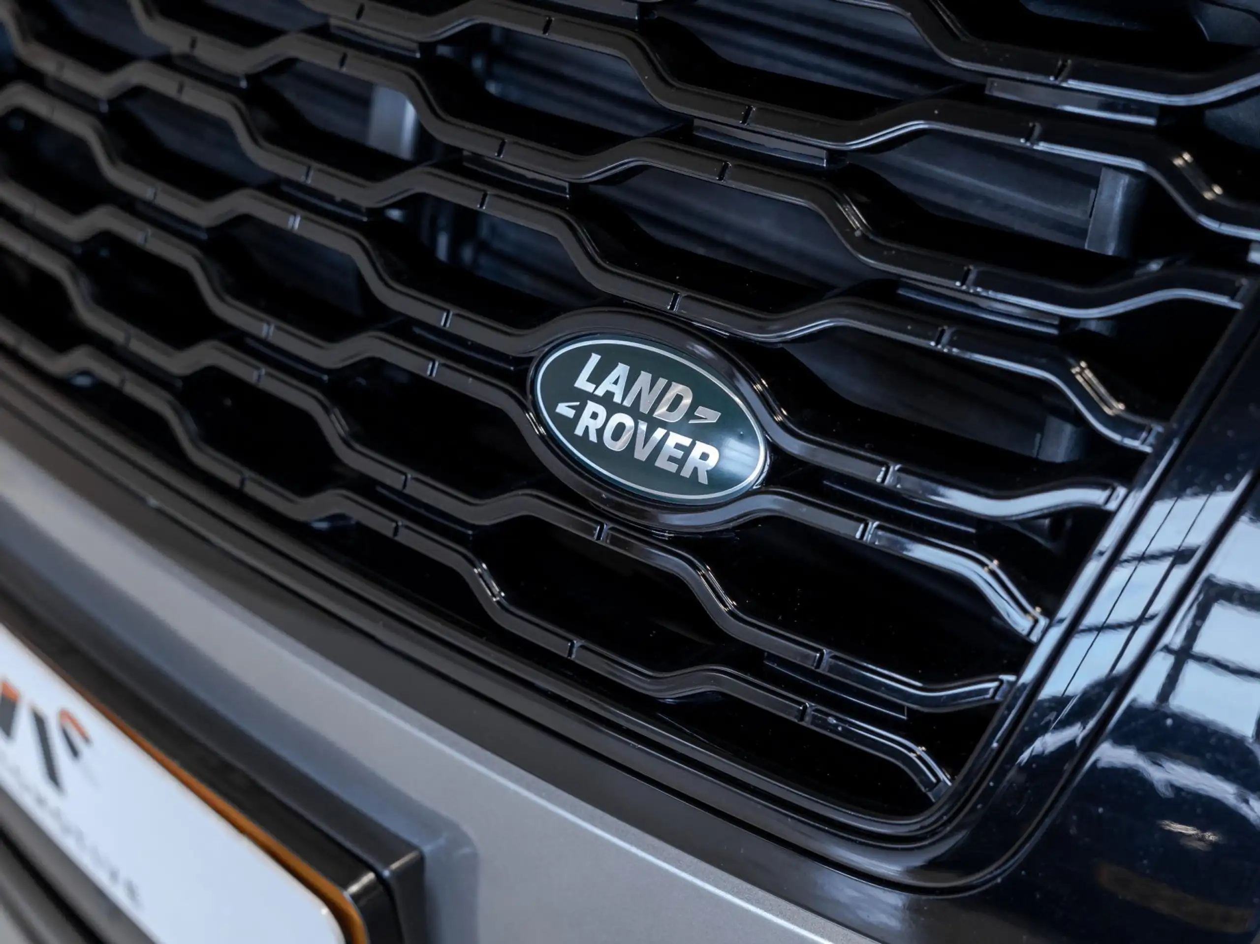 Land Rover - Range Rover