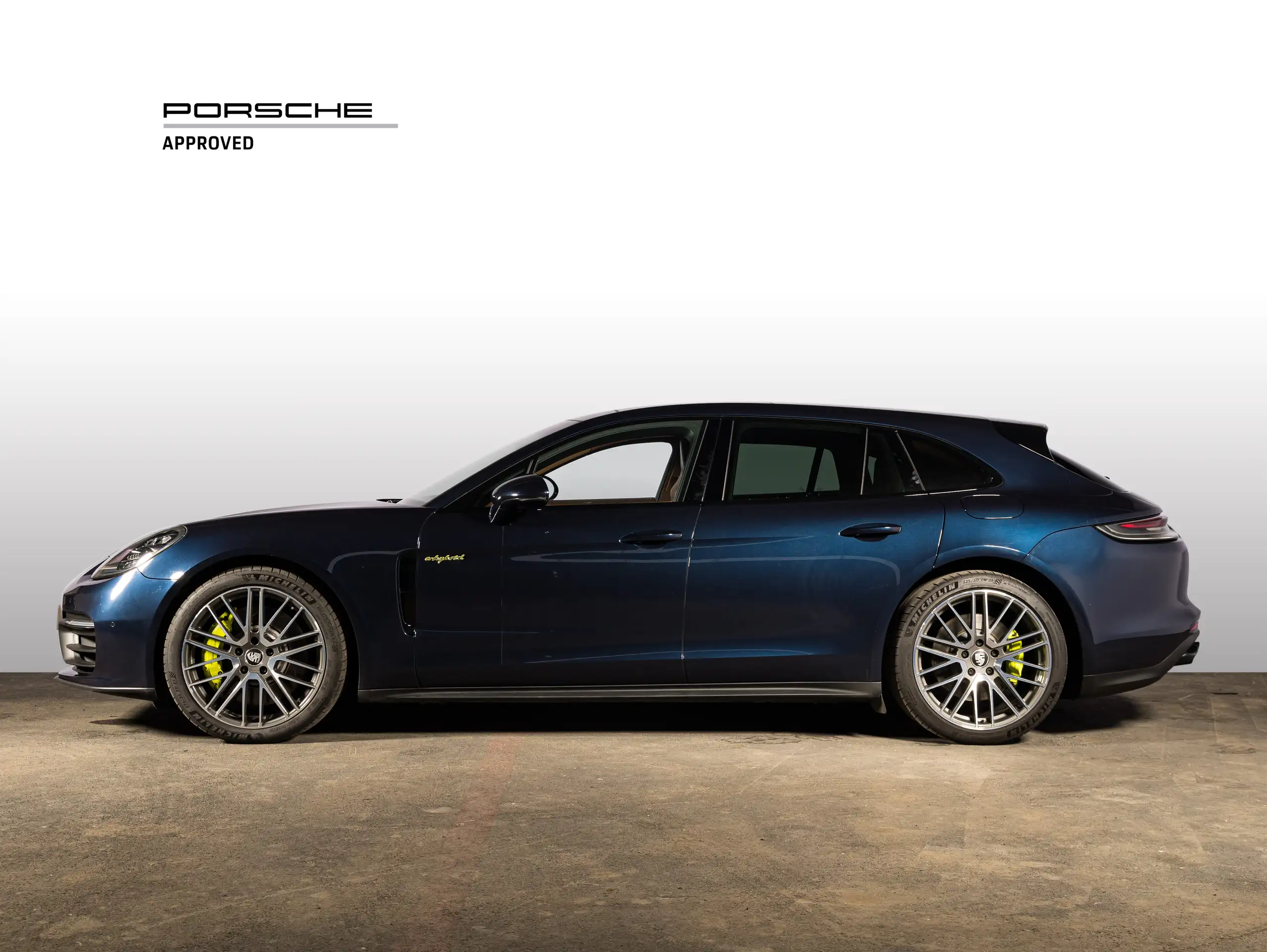 Porsche - Panamera