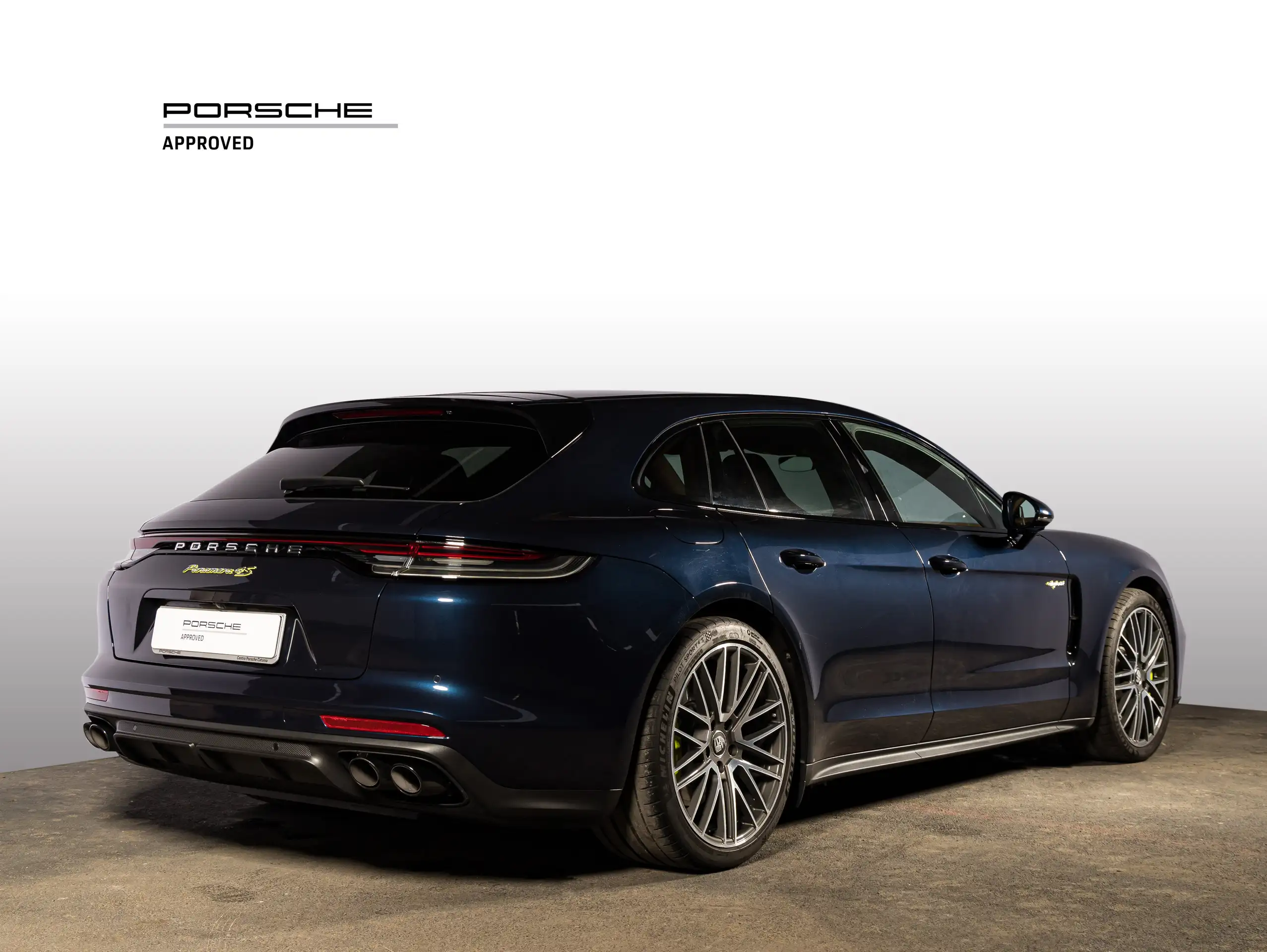 Porsche - Panamera