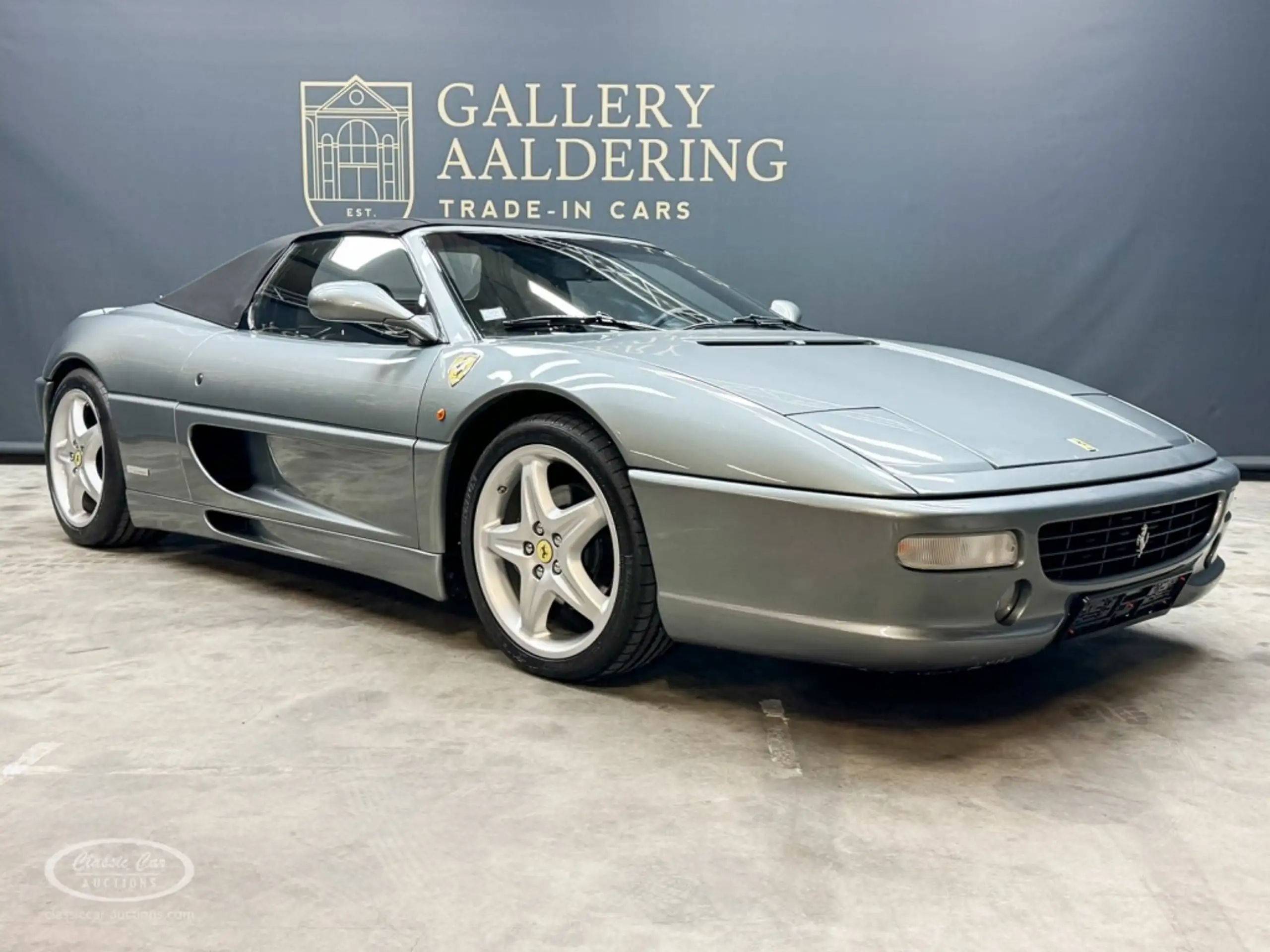 Ferrari - F355