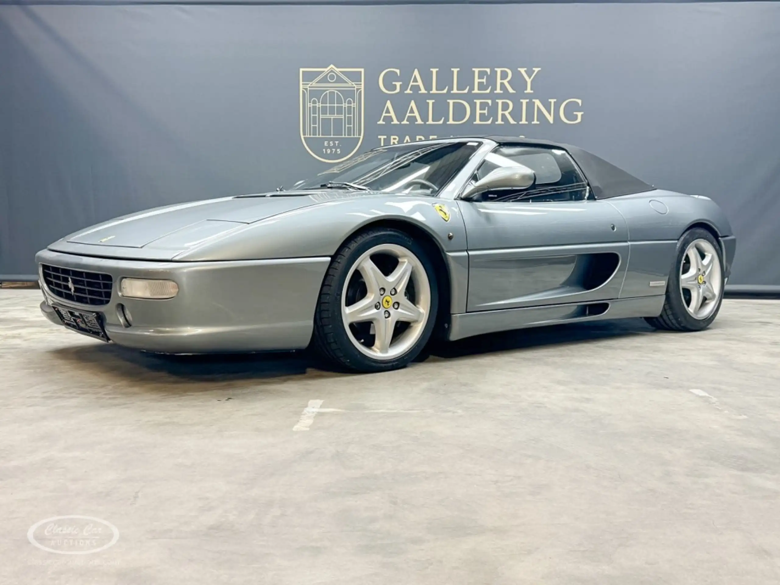 Ferrari - F355