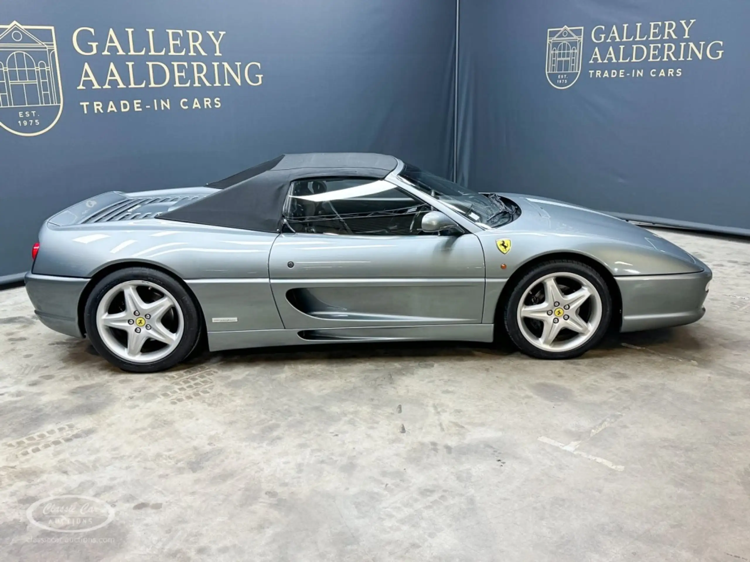 Ferrari - F355