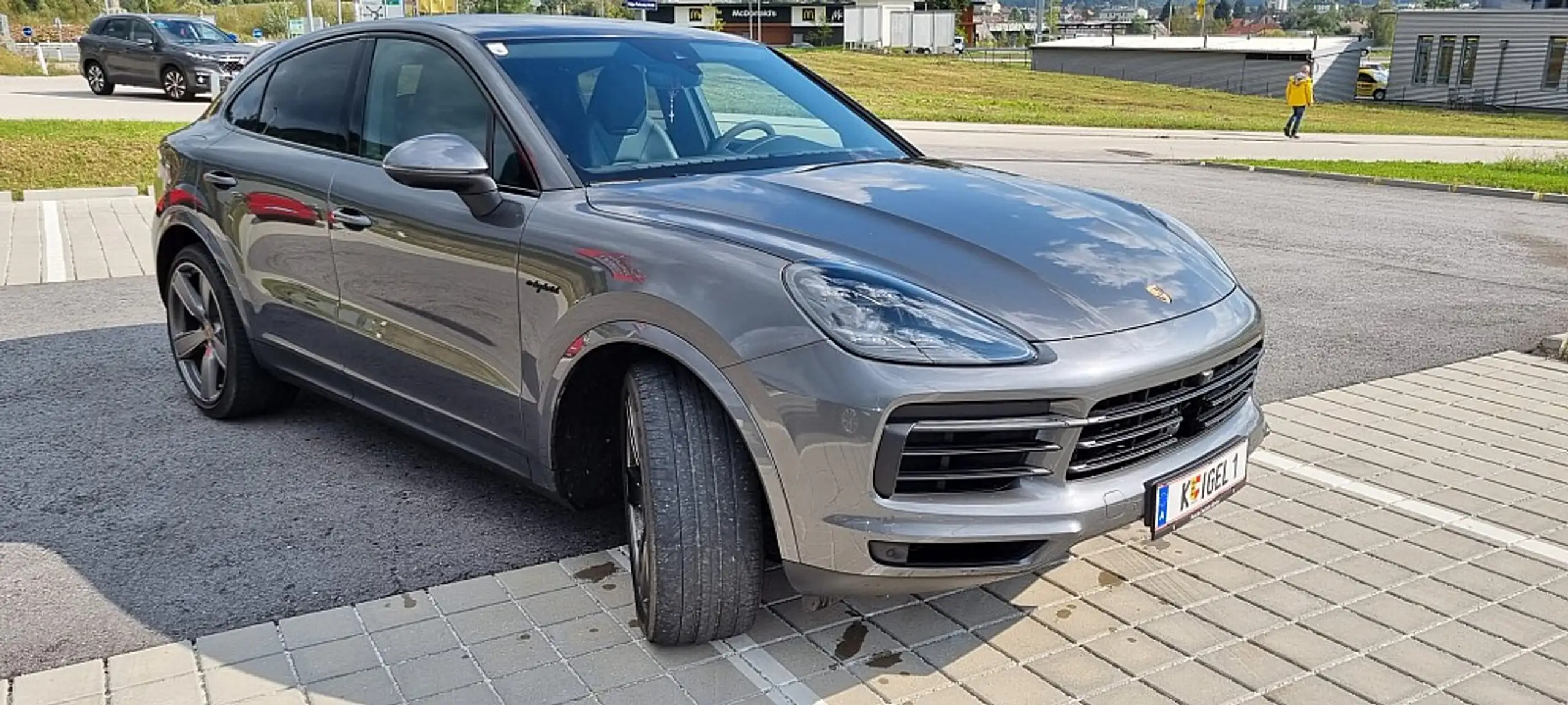 Porsche - Cayenne