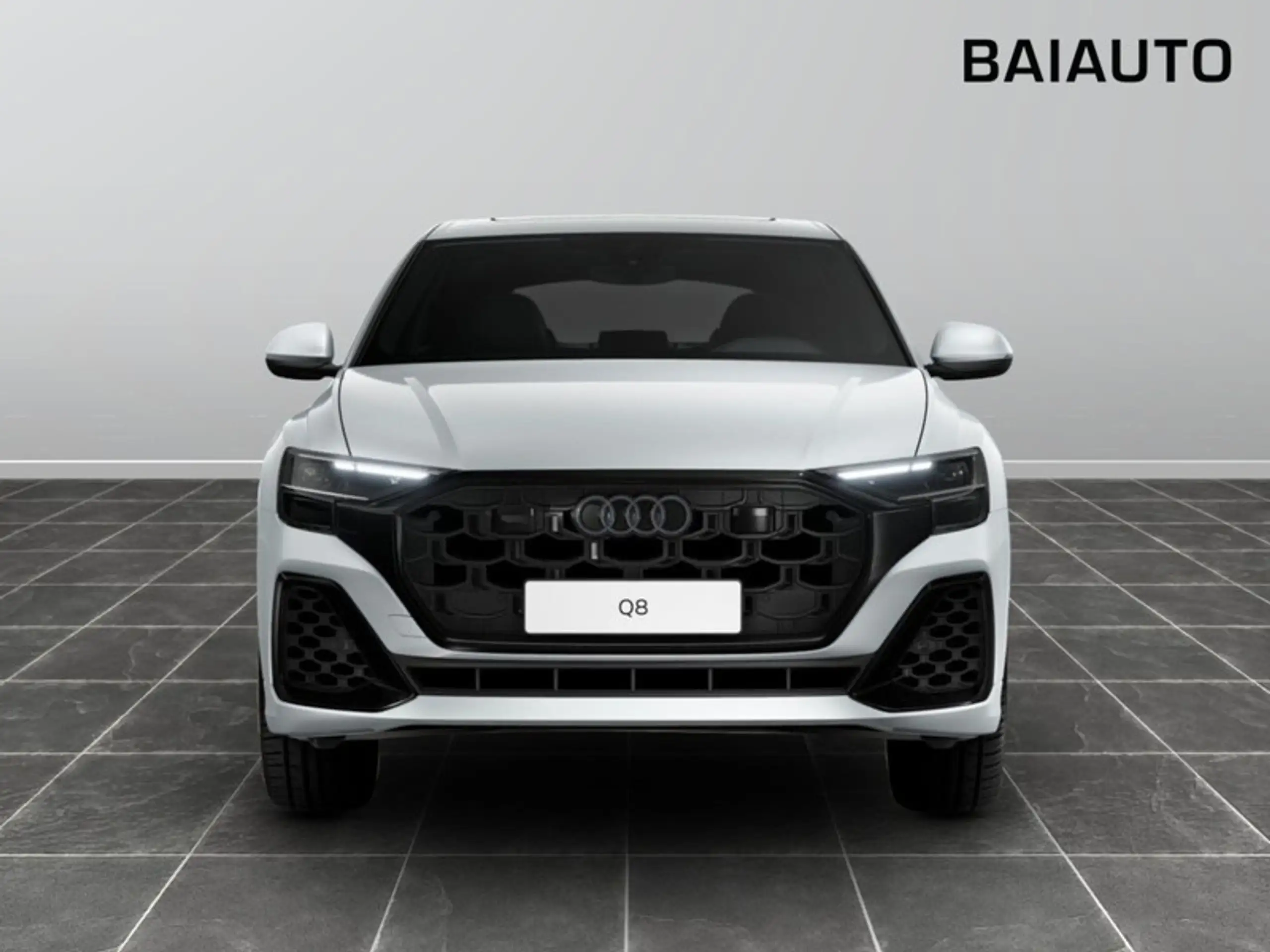 Audi - Q8