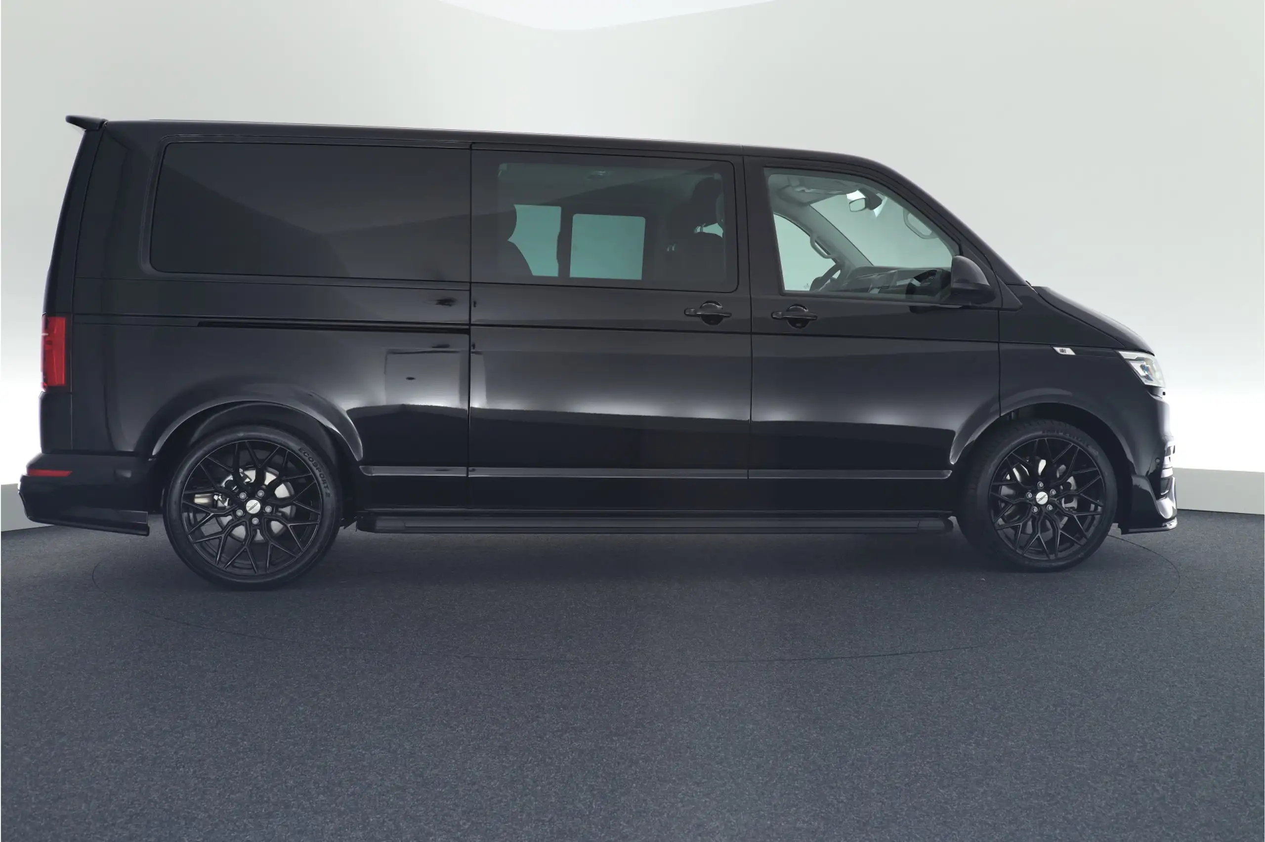 Volkswagen - T6.1 Transporter