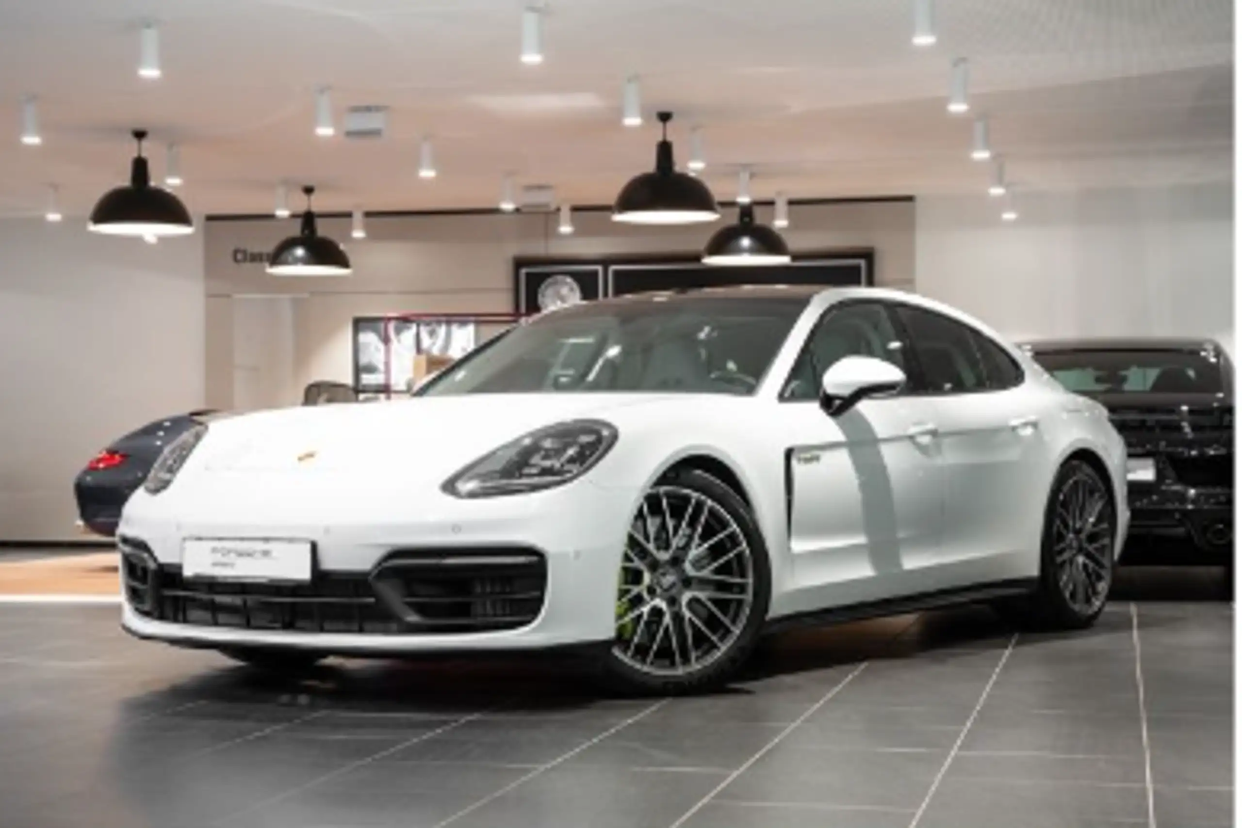 Porsche - Panamera