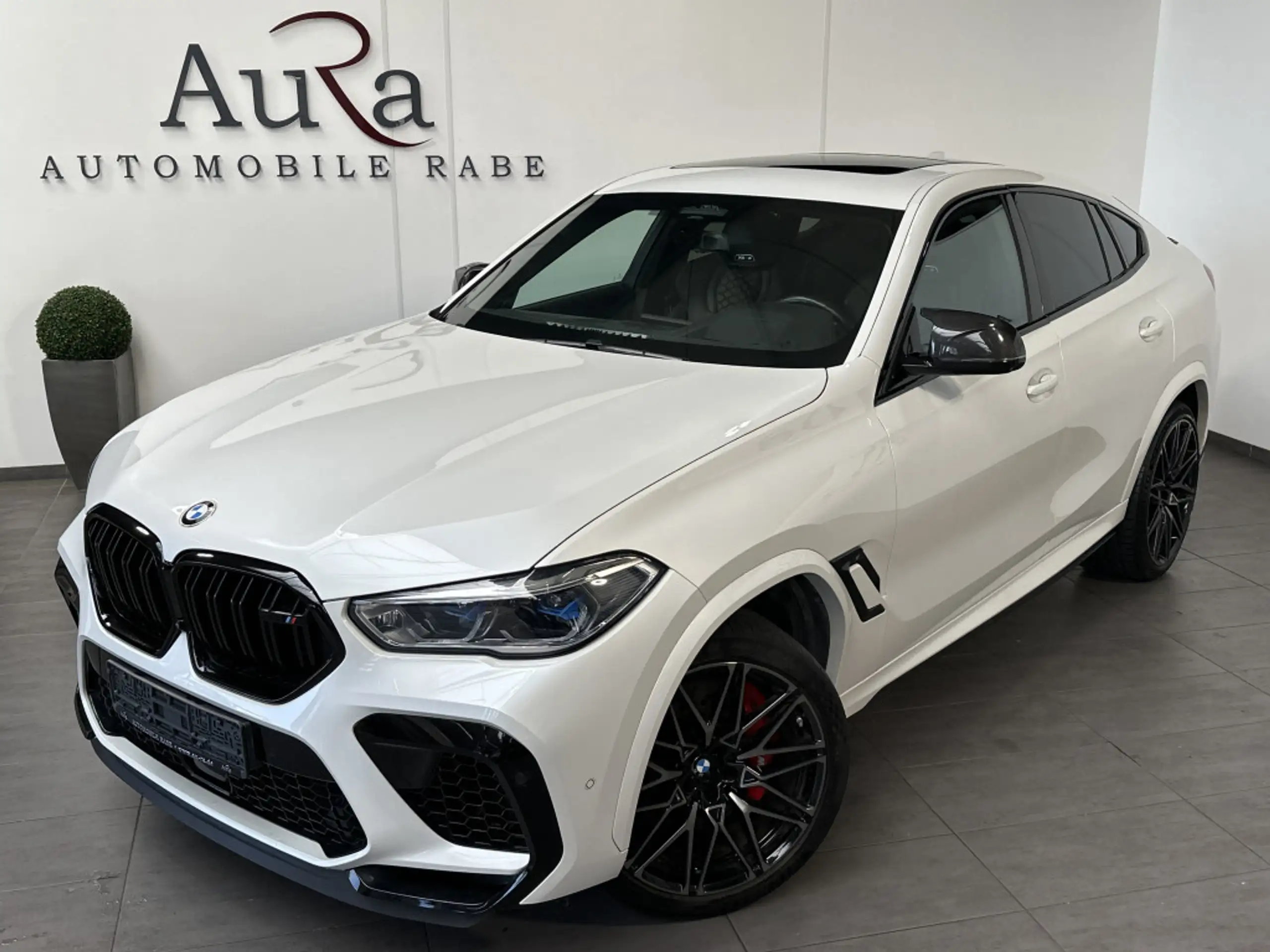 BMW - X6 M