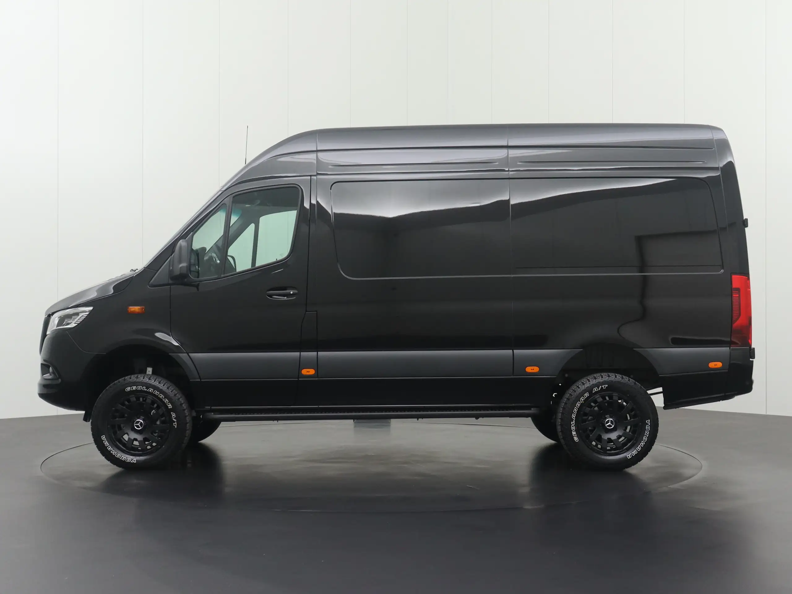 Mercedes-Benz - Sprinter