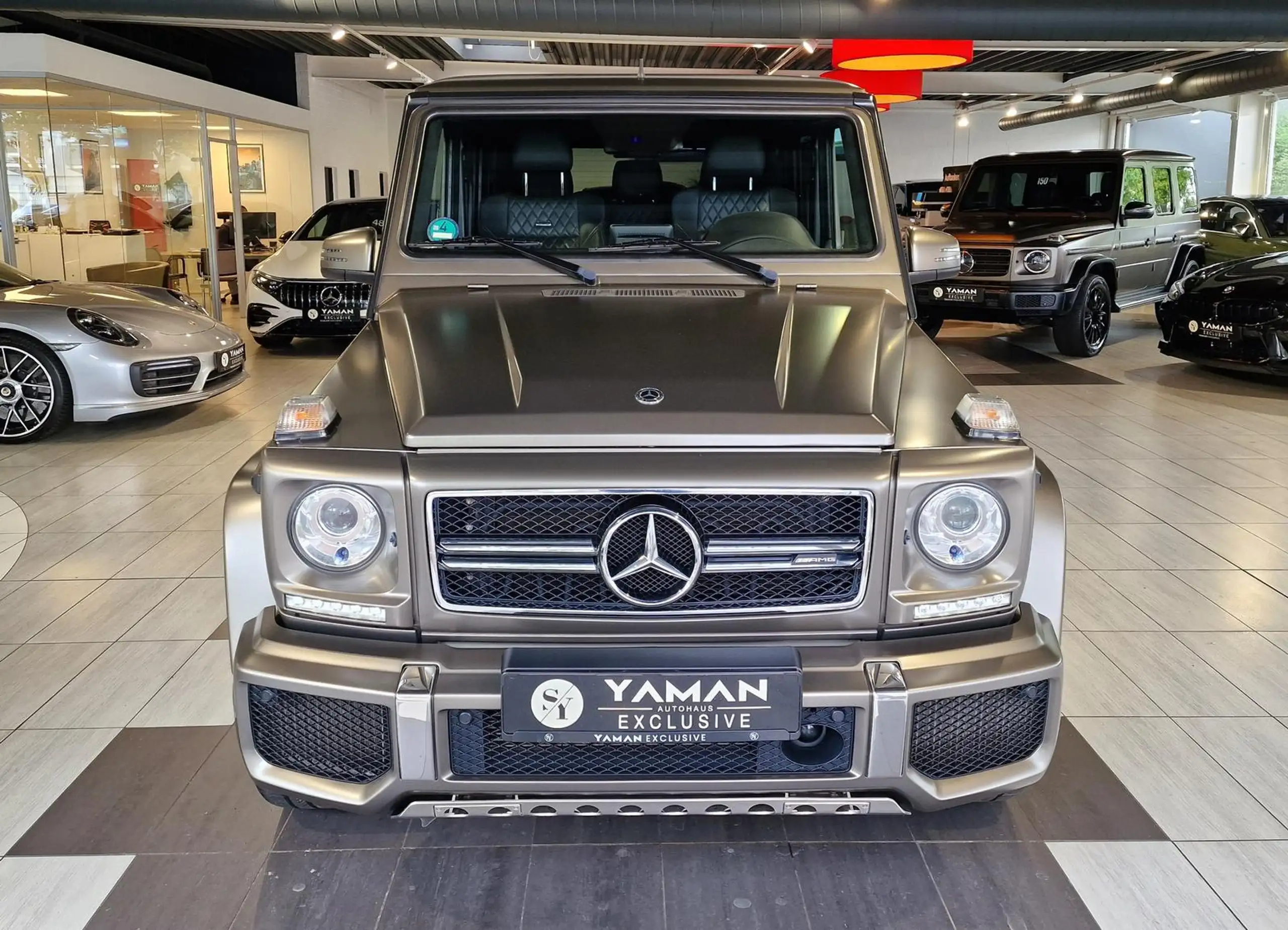 Mercedes-Benz - G 63 AMG