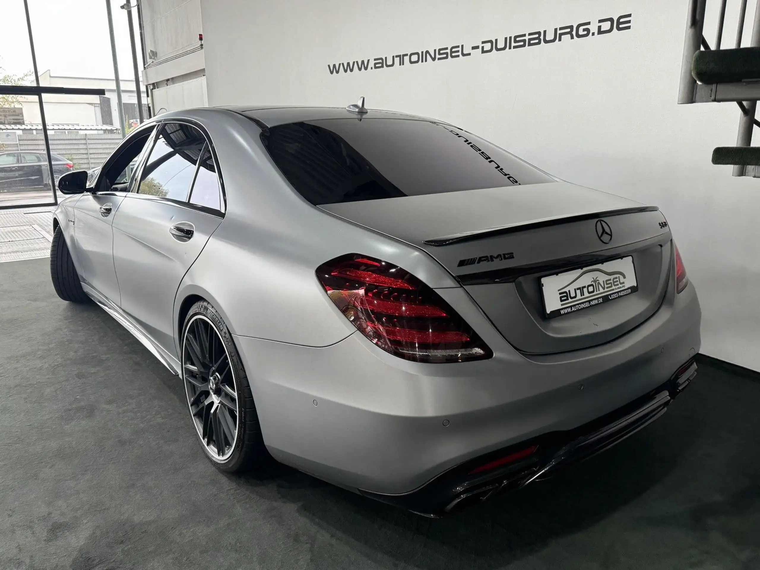 Mercedes-Benz - S 63 AMG