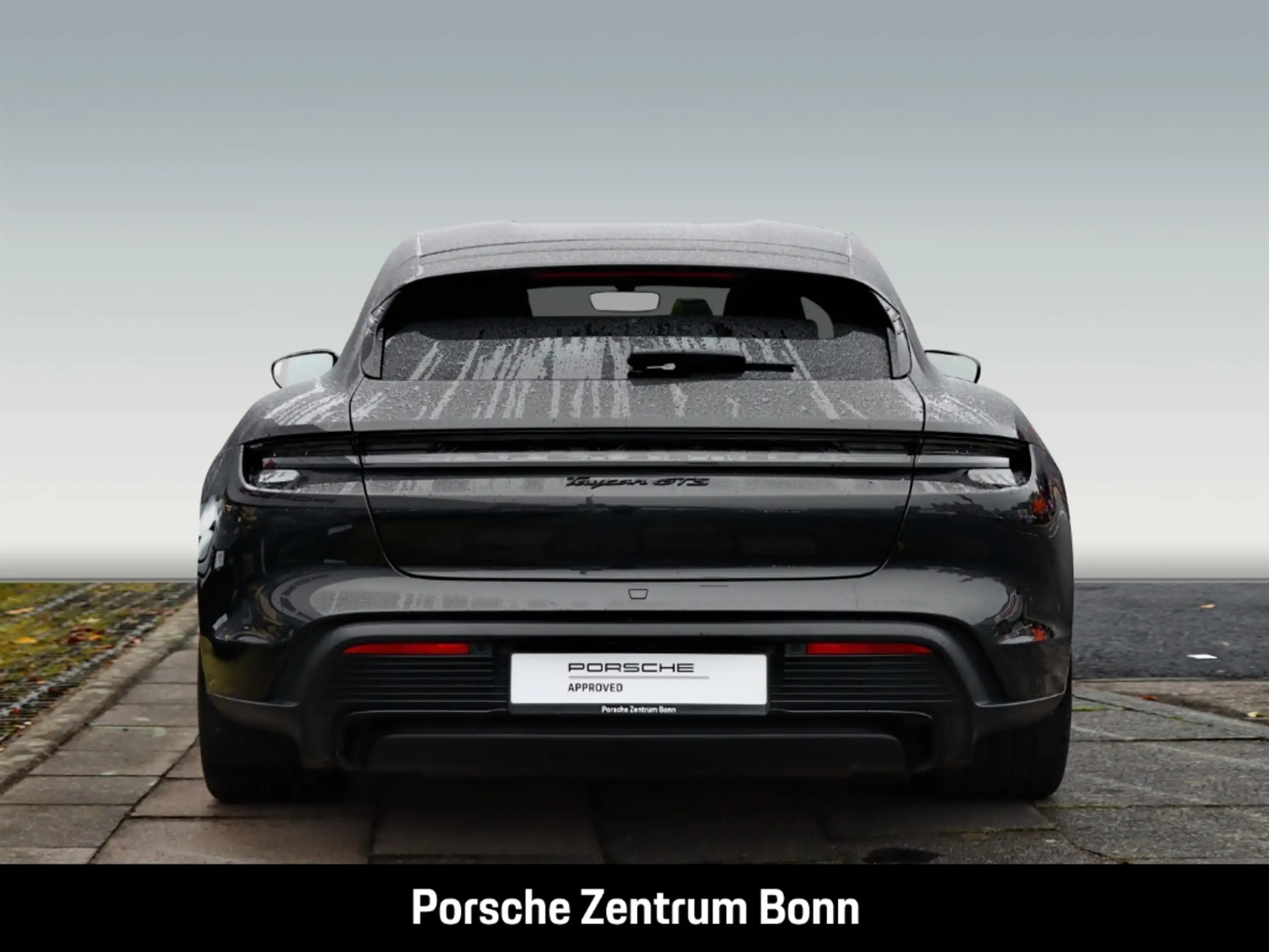 Porsche - Taycan