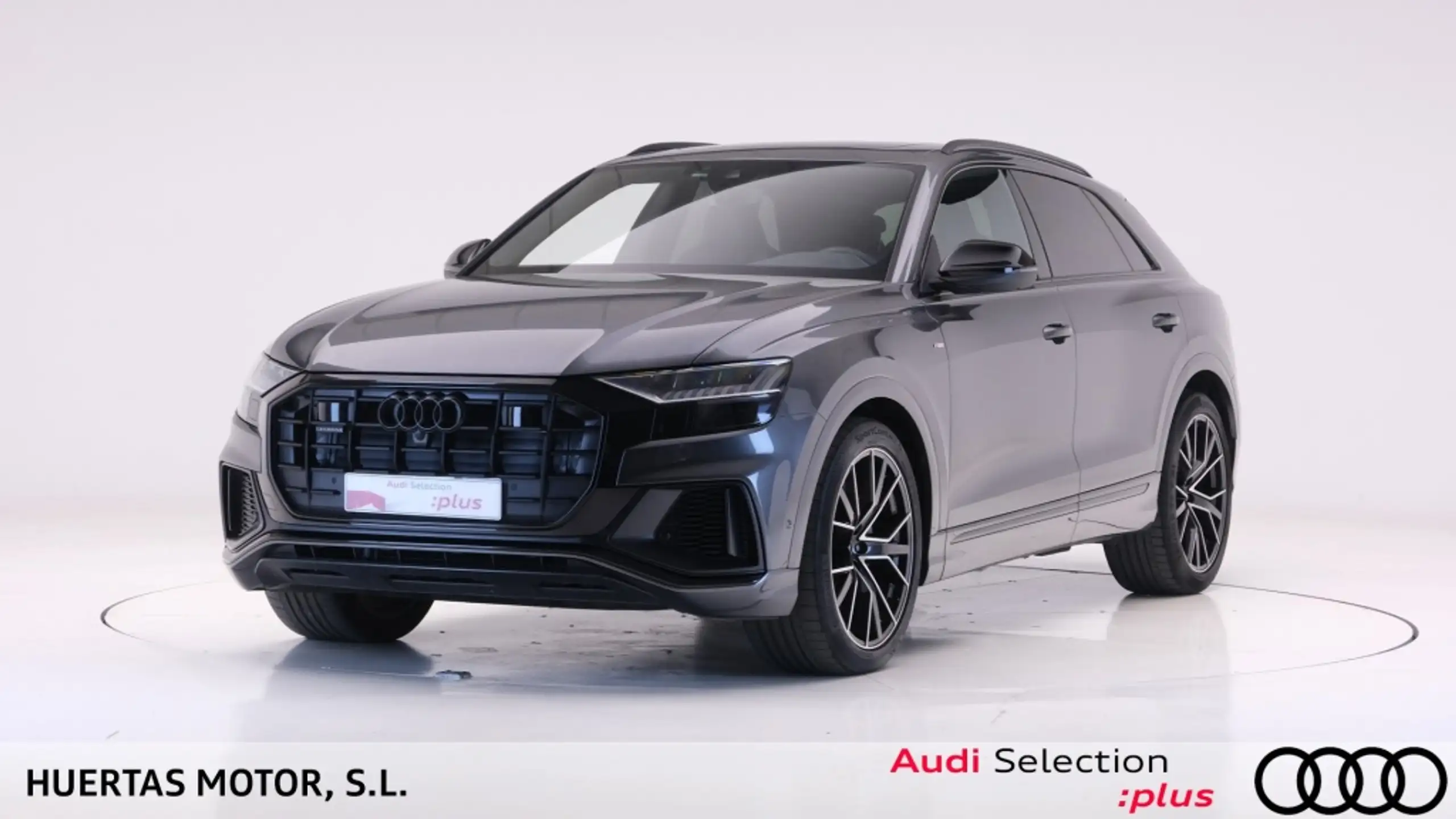 Audi Q8 2023