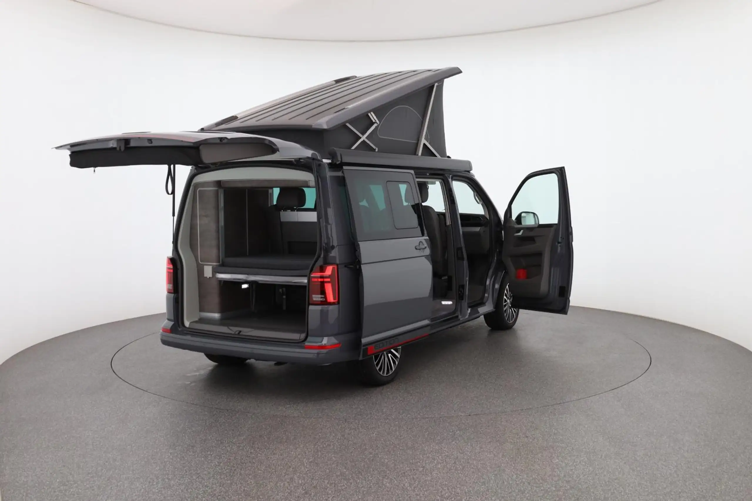 Volkswagen - T6.1 California