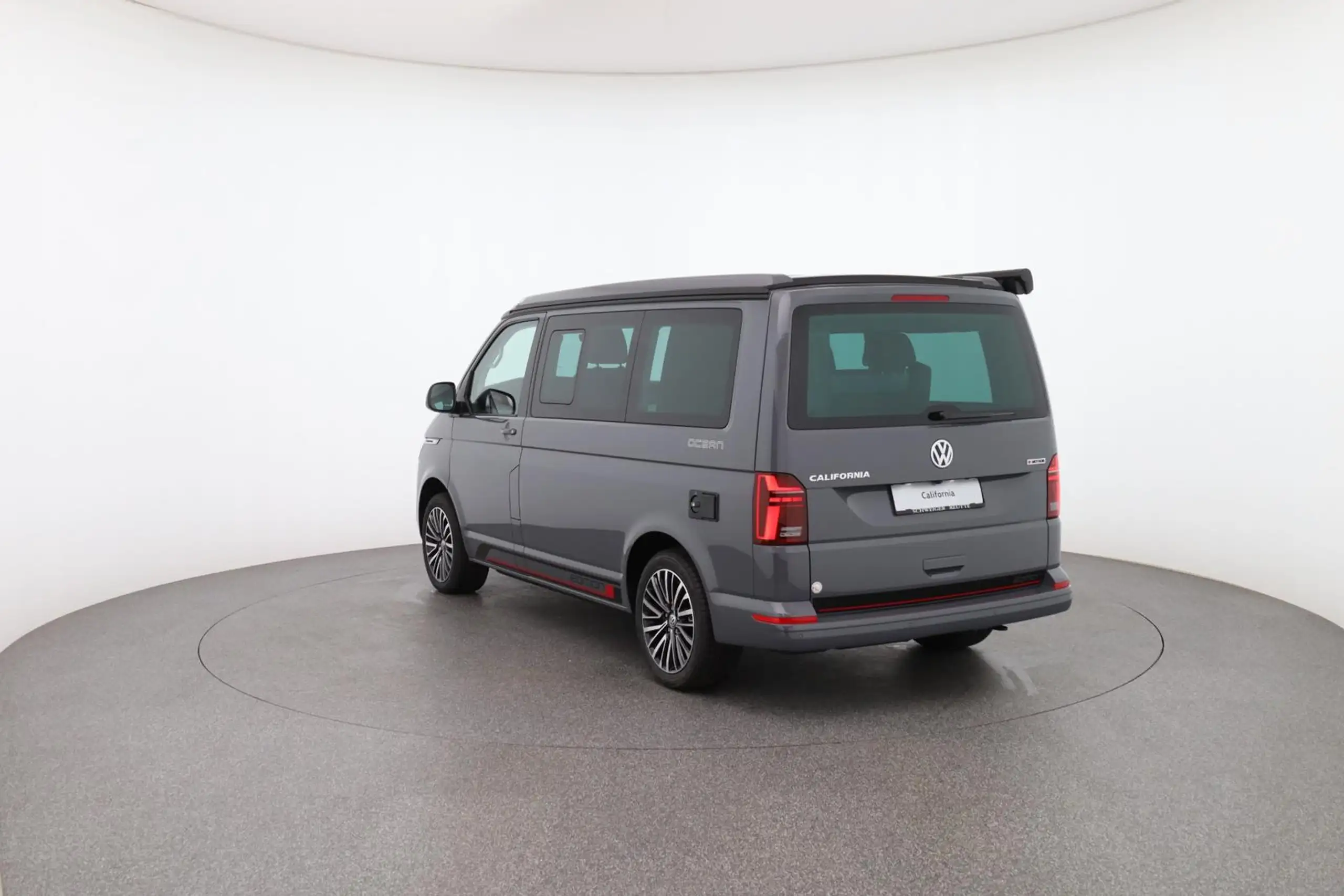 Volkswagen - T6.1 California