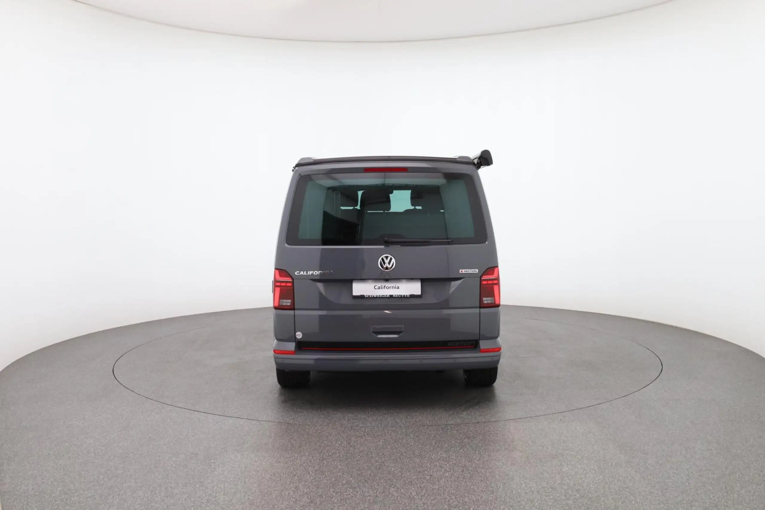 Volkswagen - T6.1 California