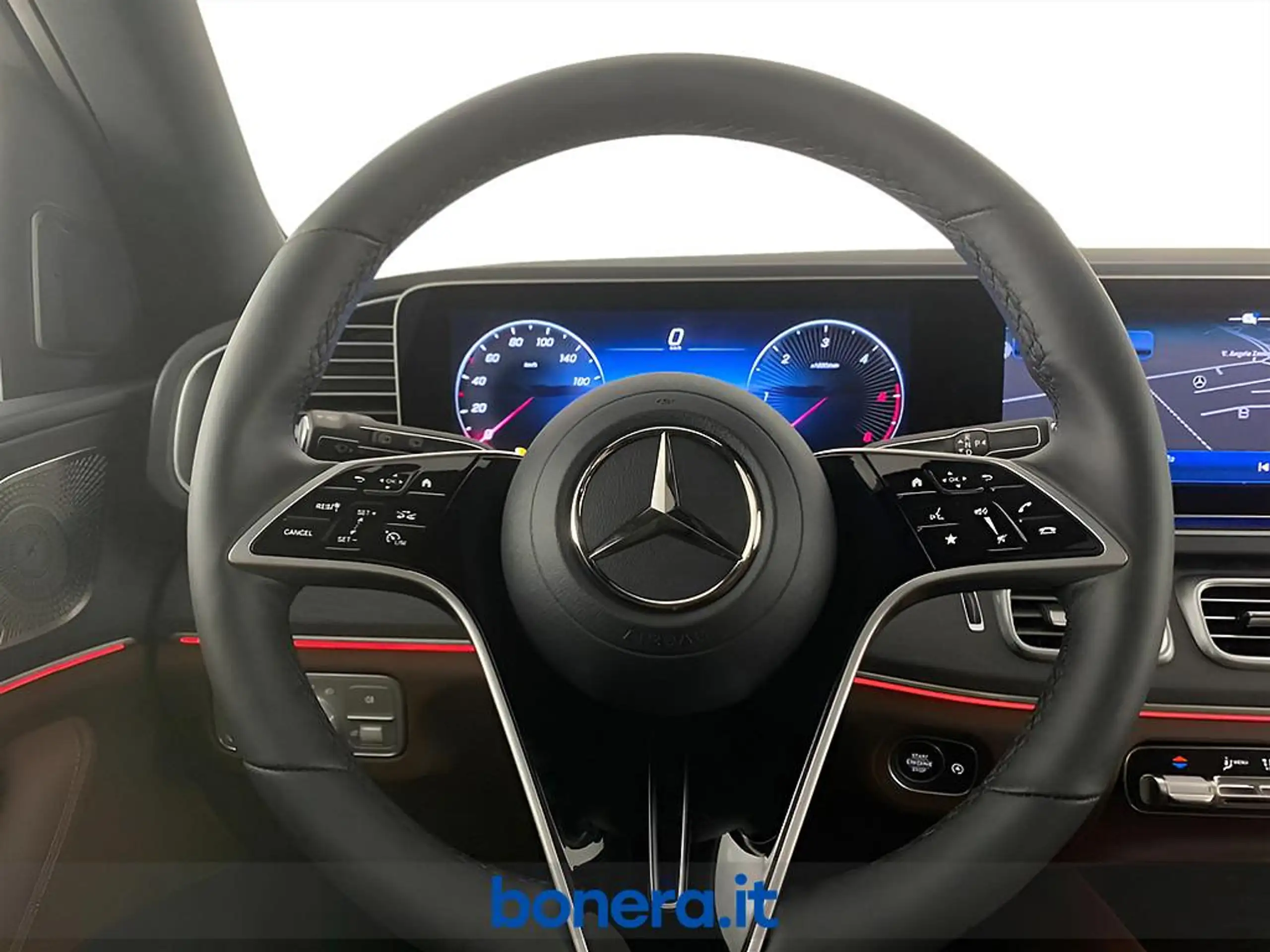 Mercedes-Benz - GLE 300