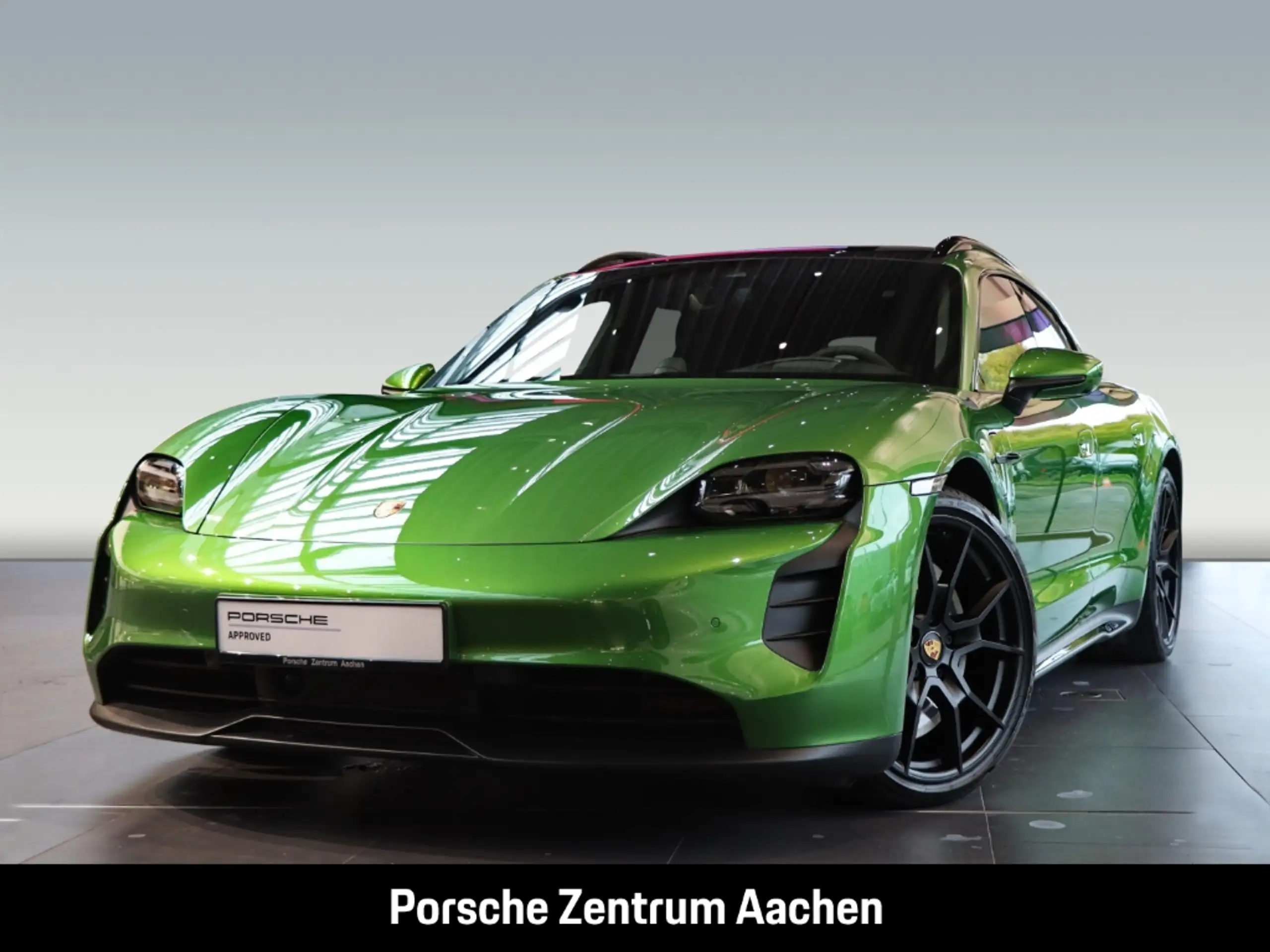 Porsche Taycan 2022