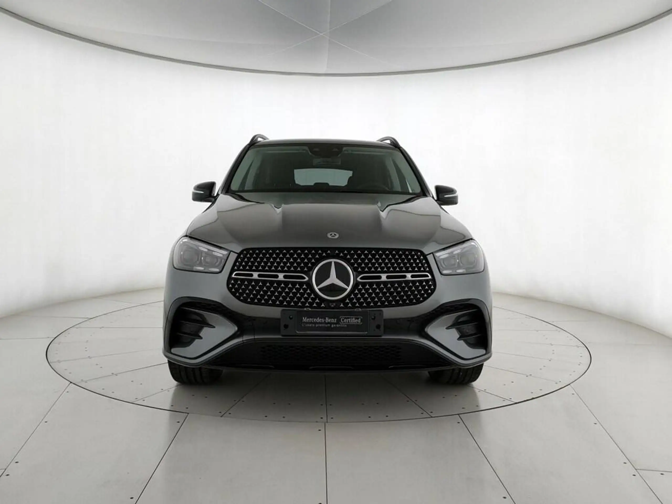 Mercedes-Benz - GLE 300