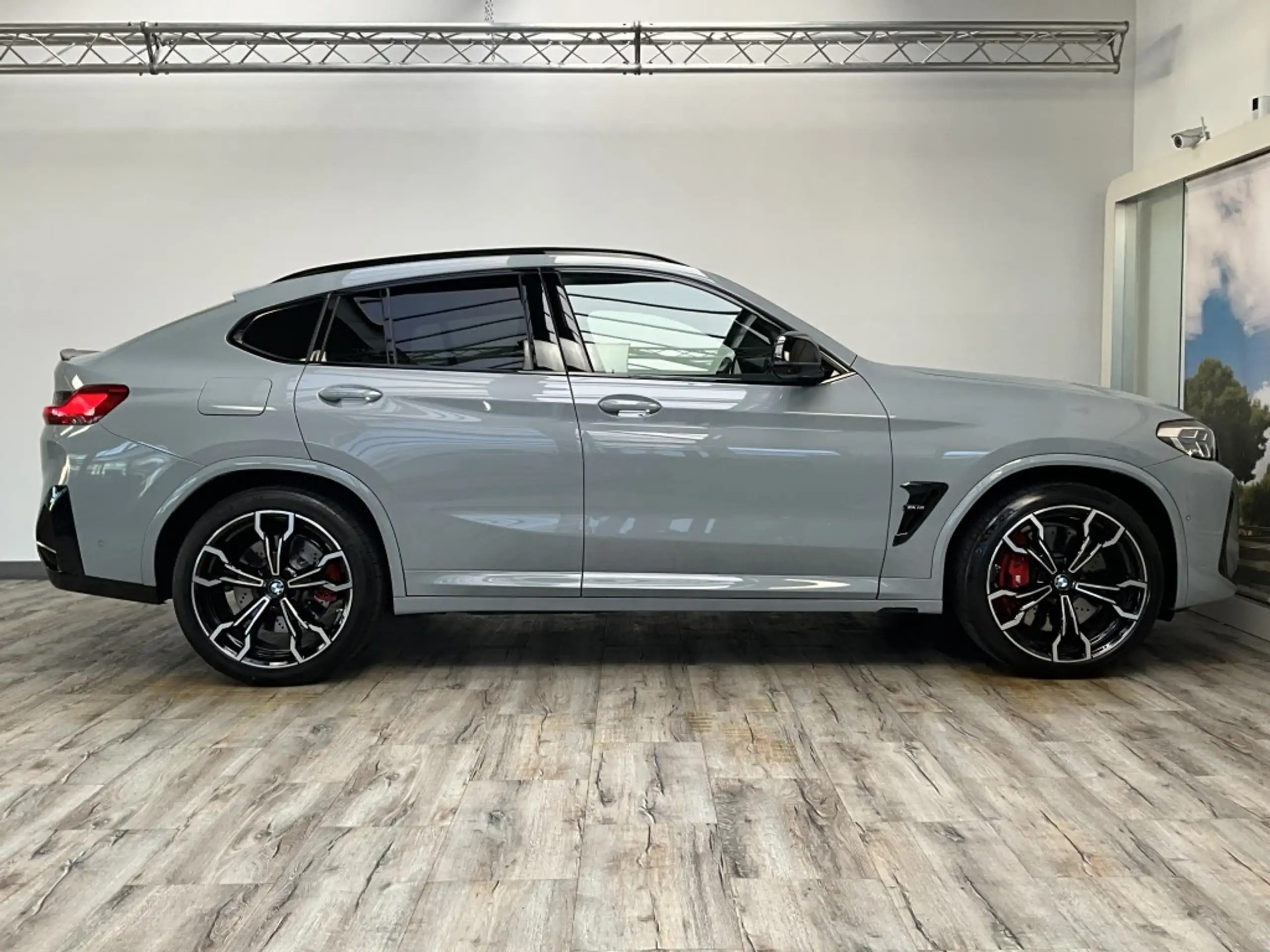 BMW - X4 M