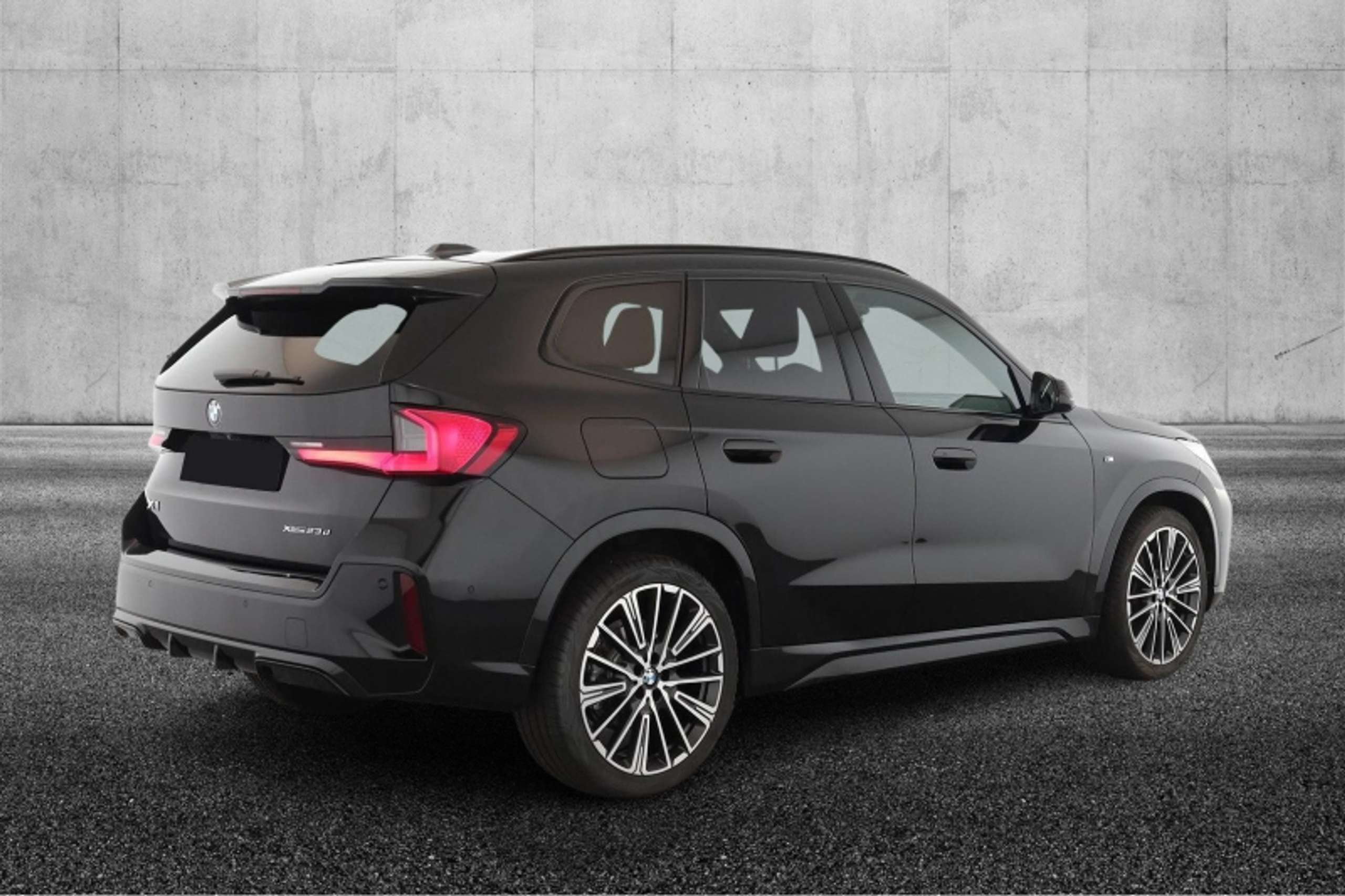 BMW - X1