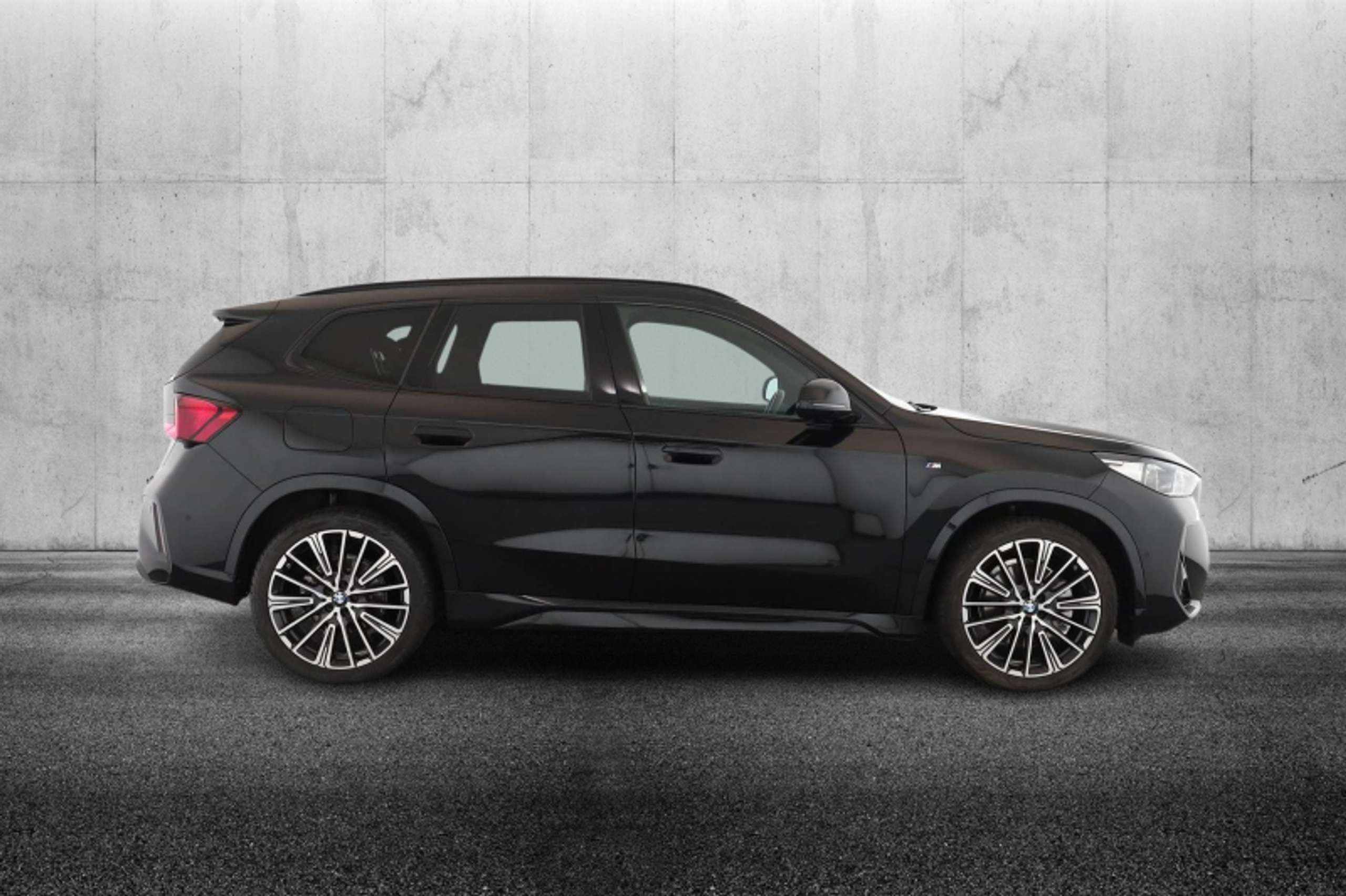 BMW - X1