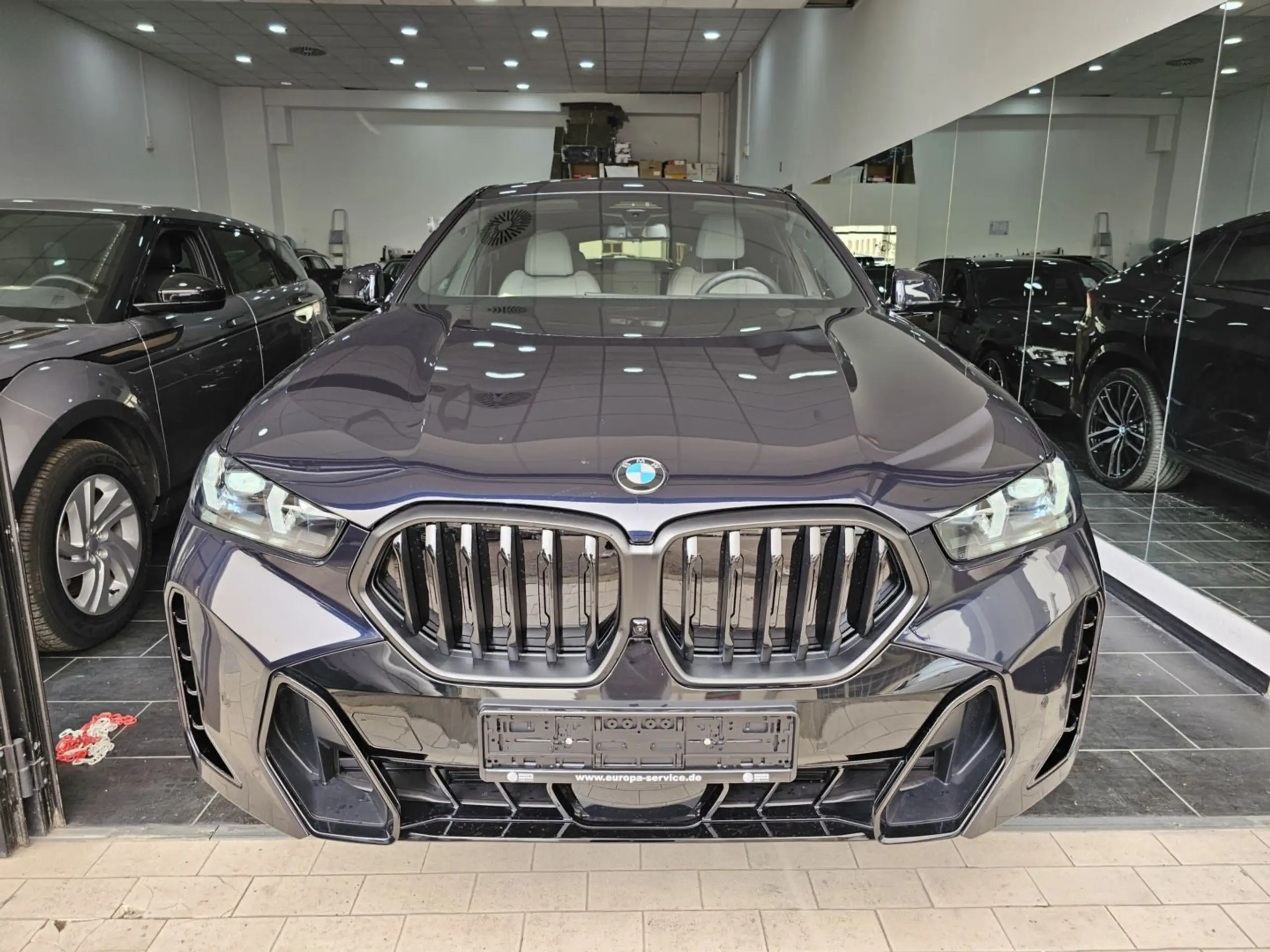 BMW - X6