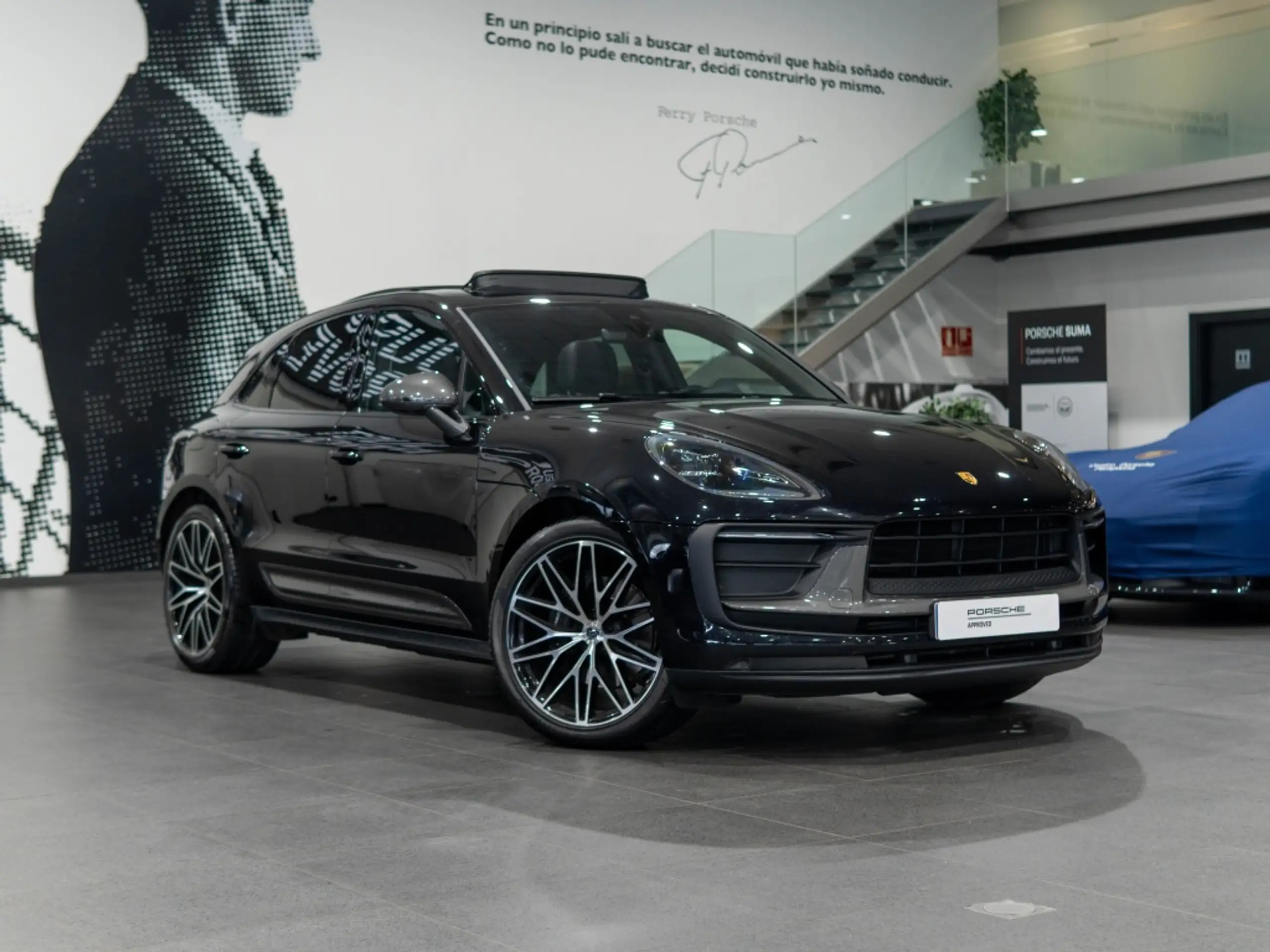 Porsche - Macan