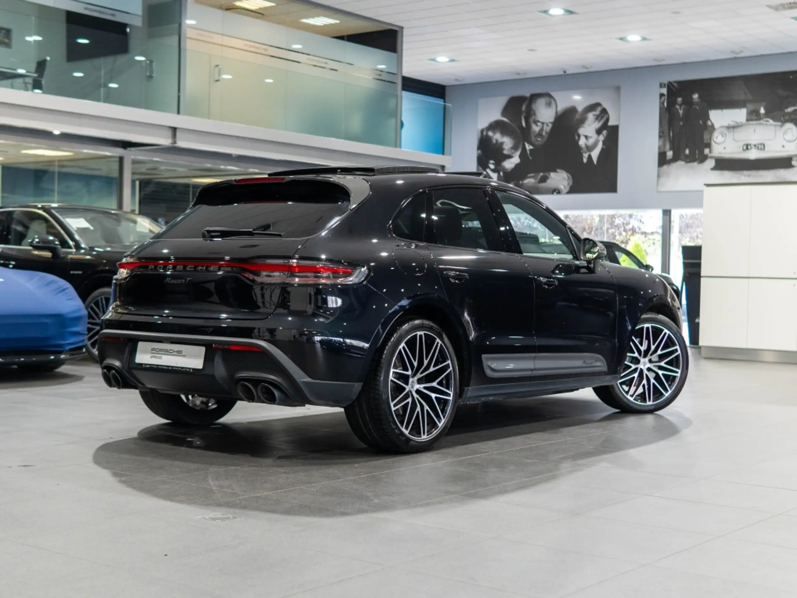 Porsche - Macan