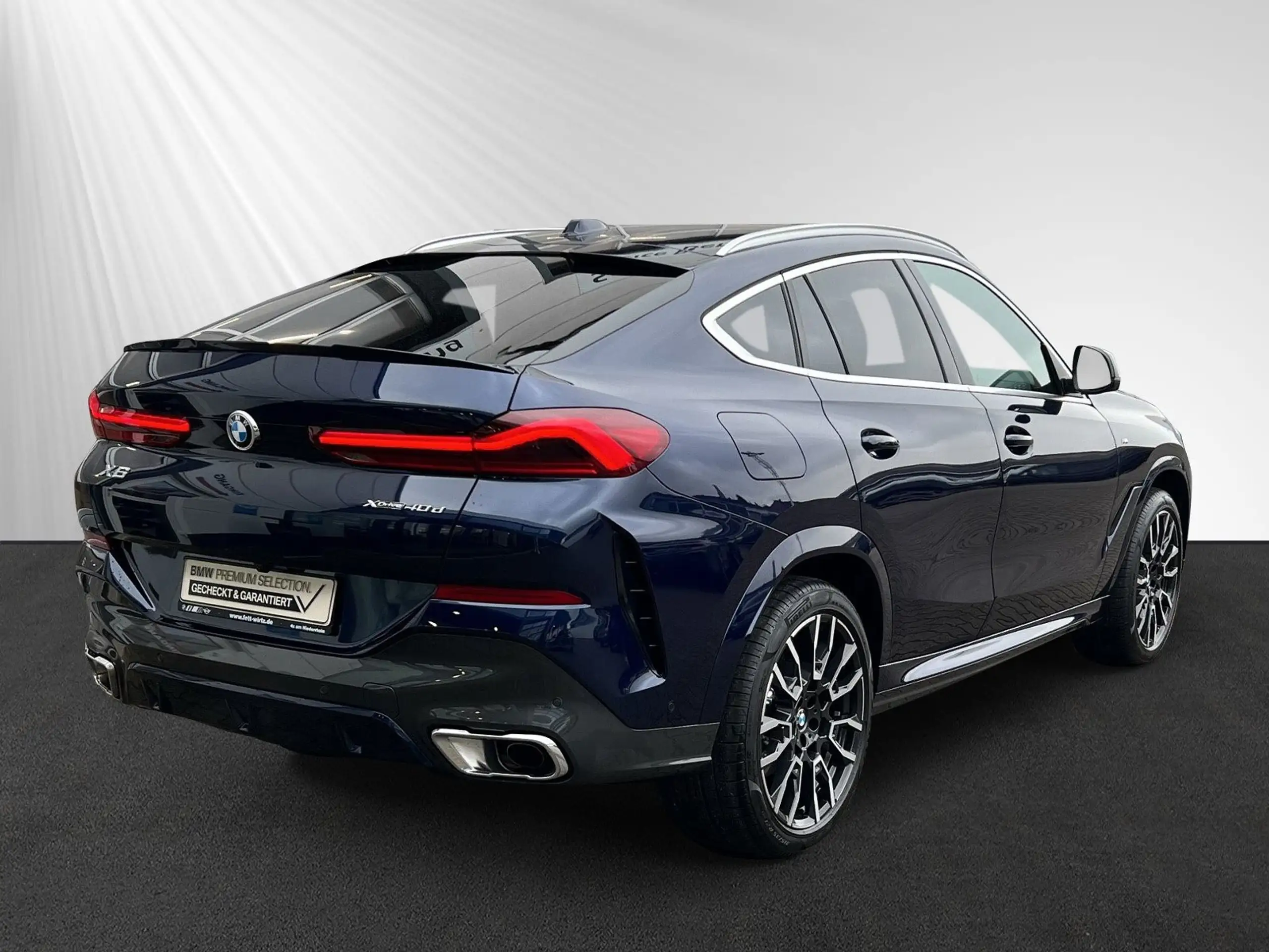 BMW - X6