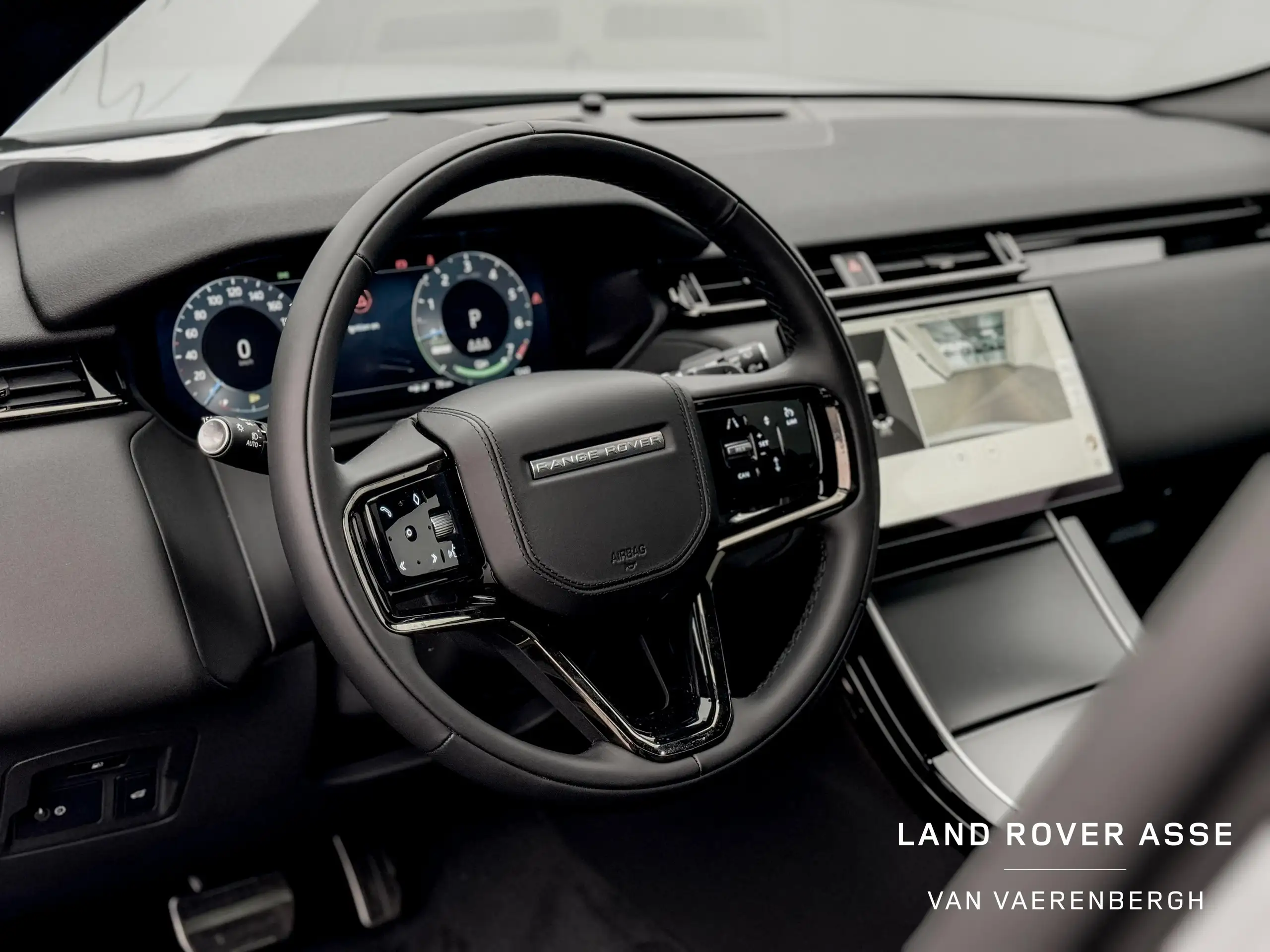 Land Rover - Range Rover Velar