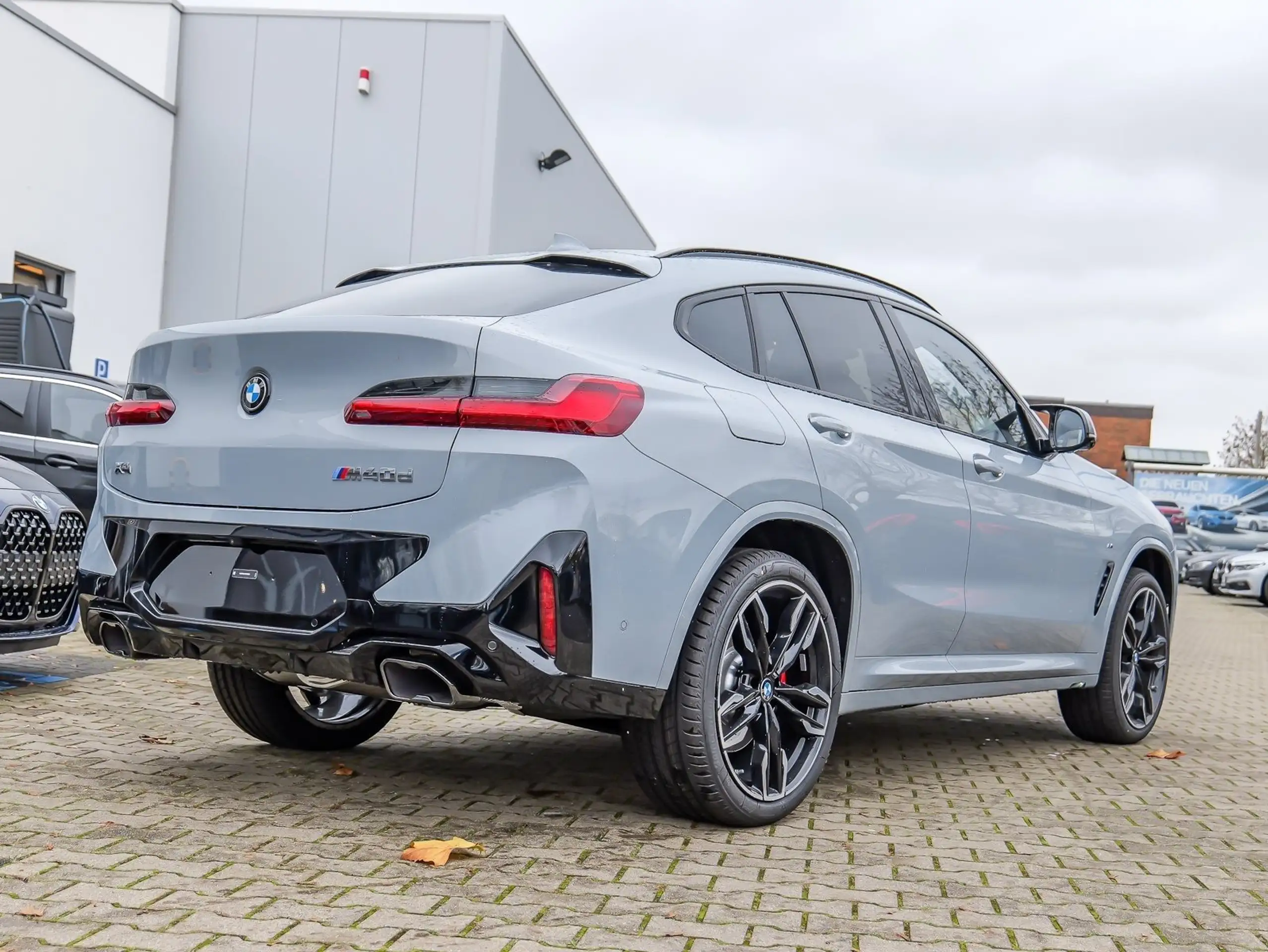 BMW - X4 M