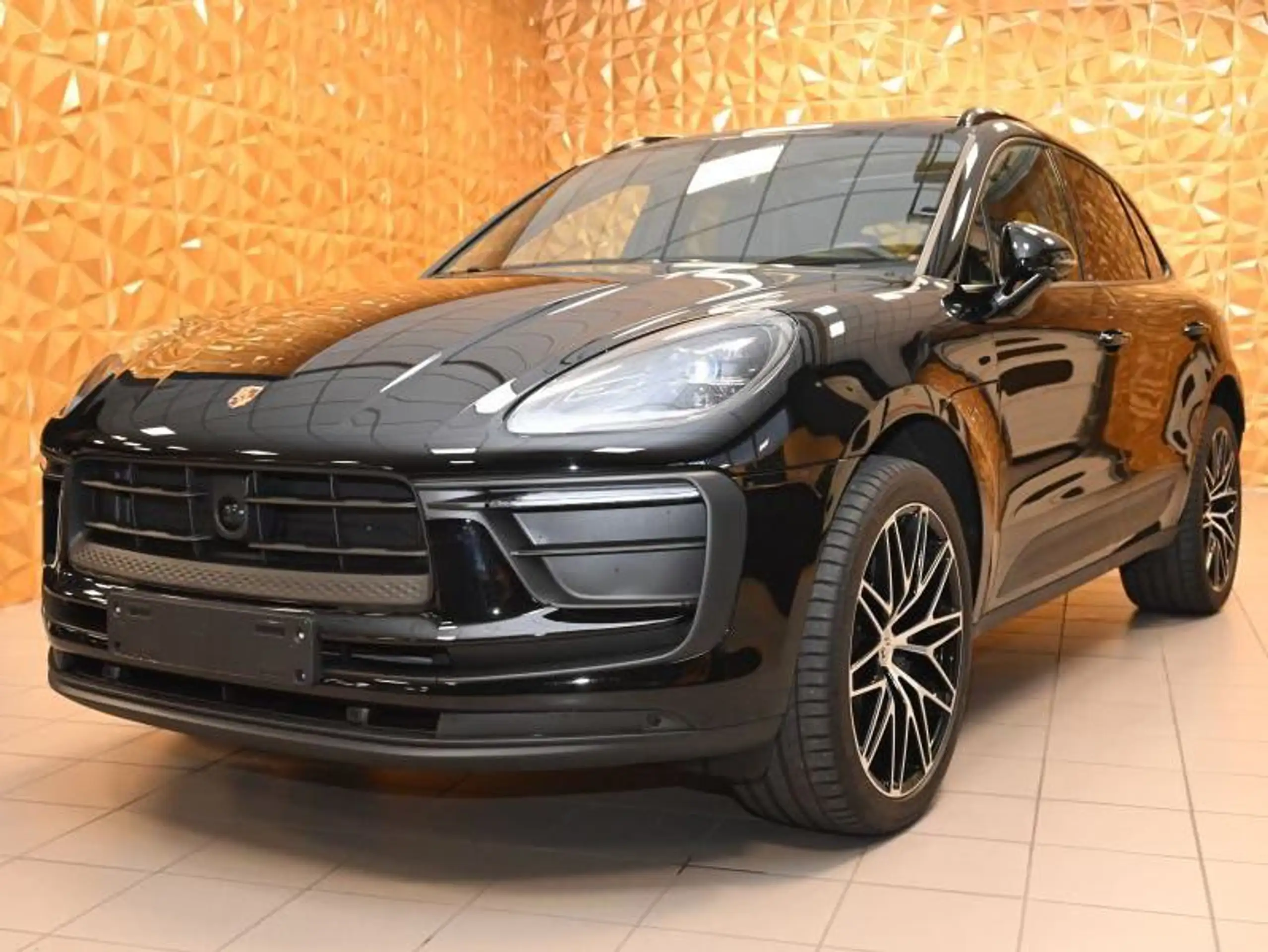 Porsche - Macan