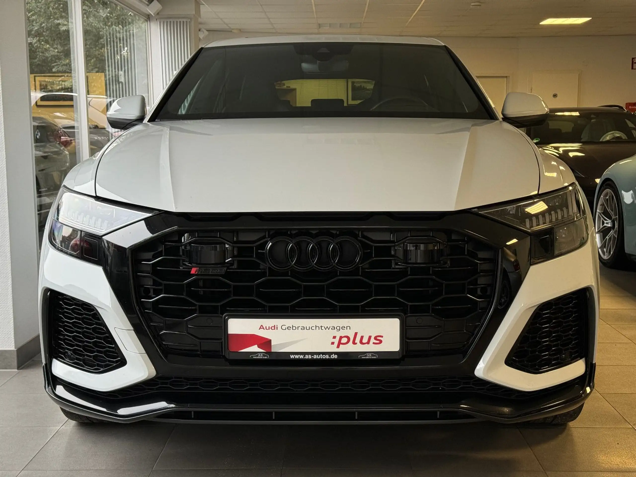 Audi - RS Q8