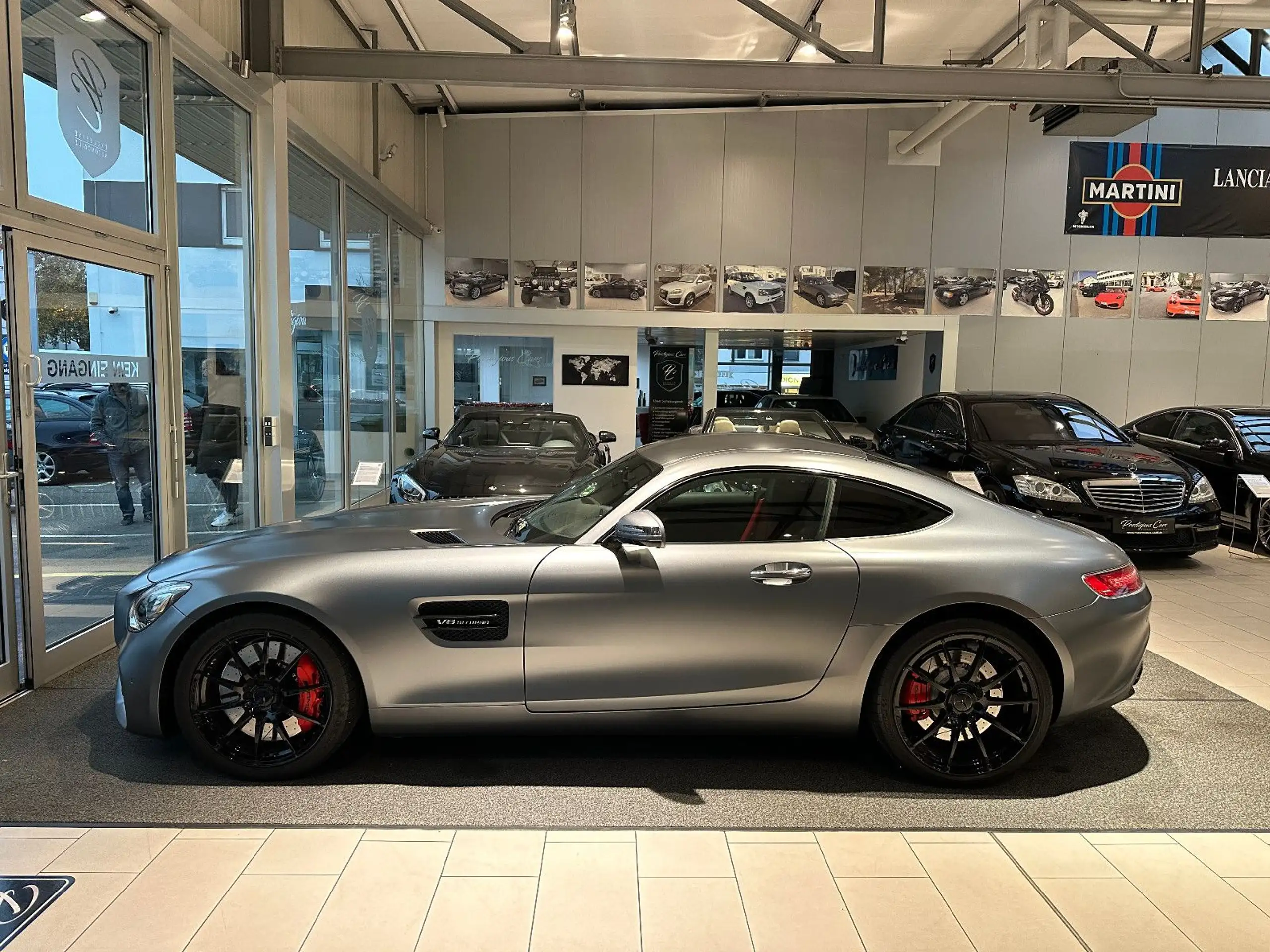 Mercedes-Benz - AMG GT