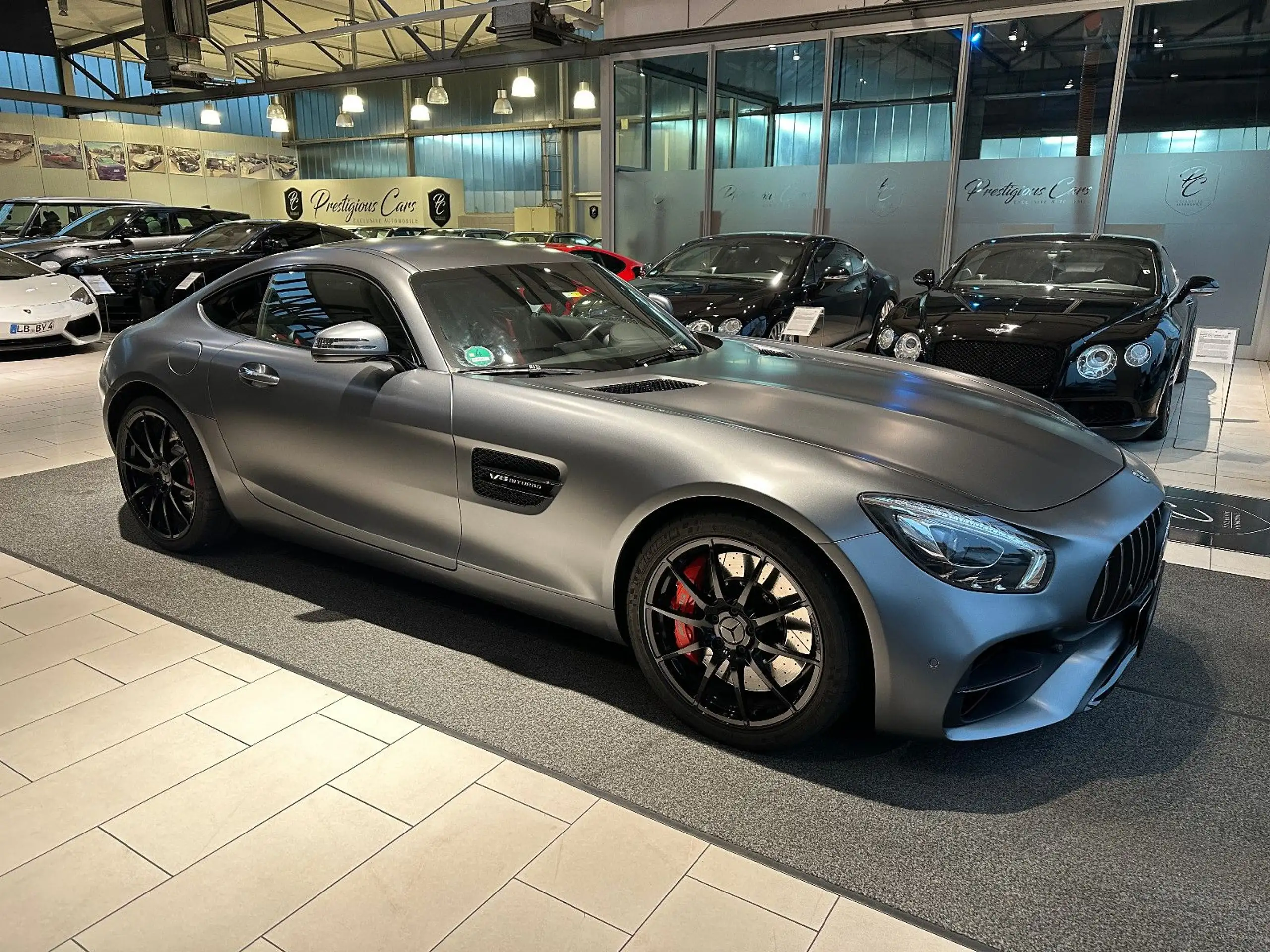 Mercedes-Benz - AMG GT