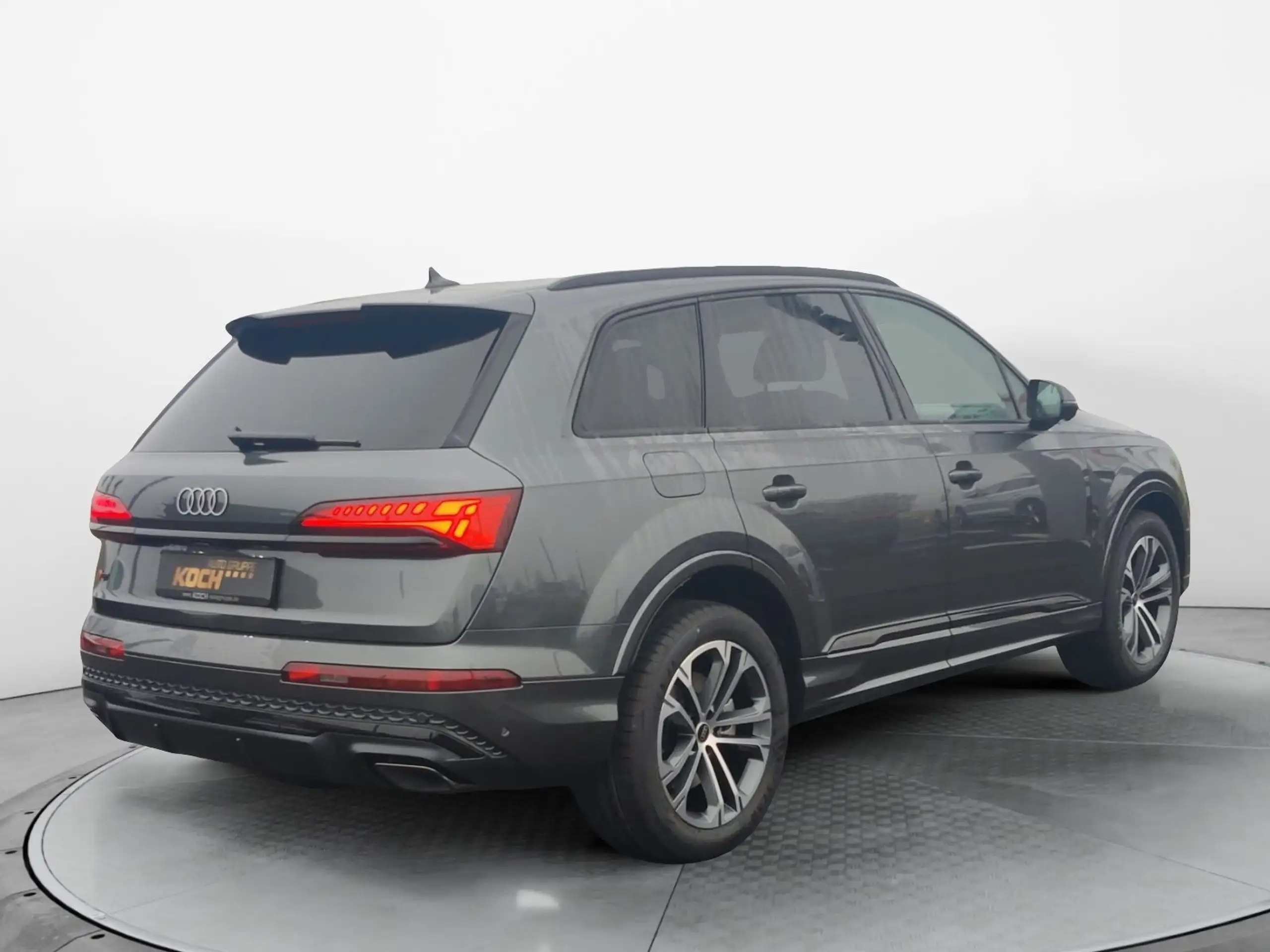 Audi - Q7