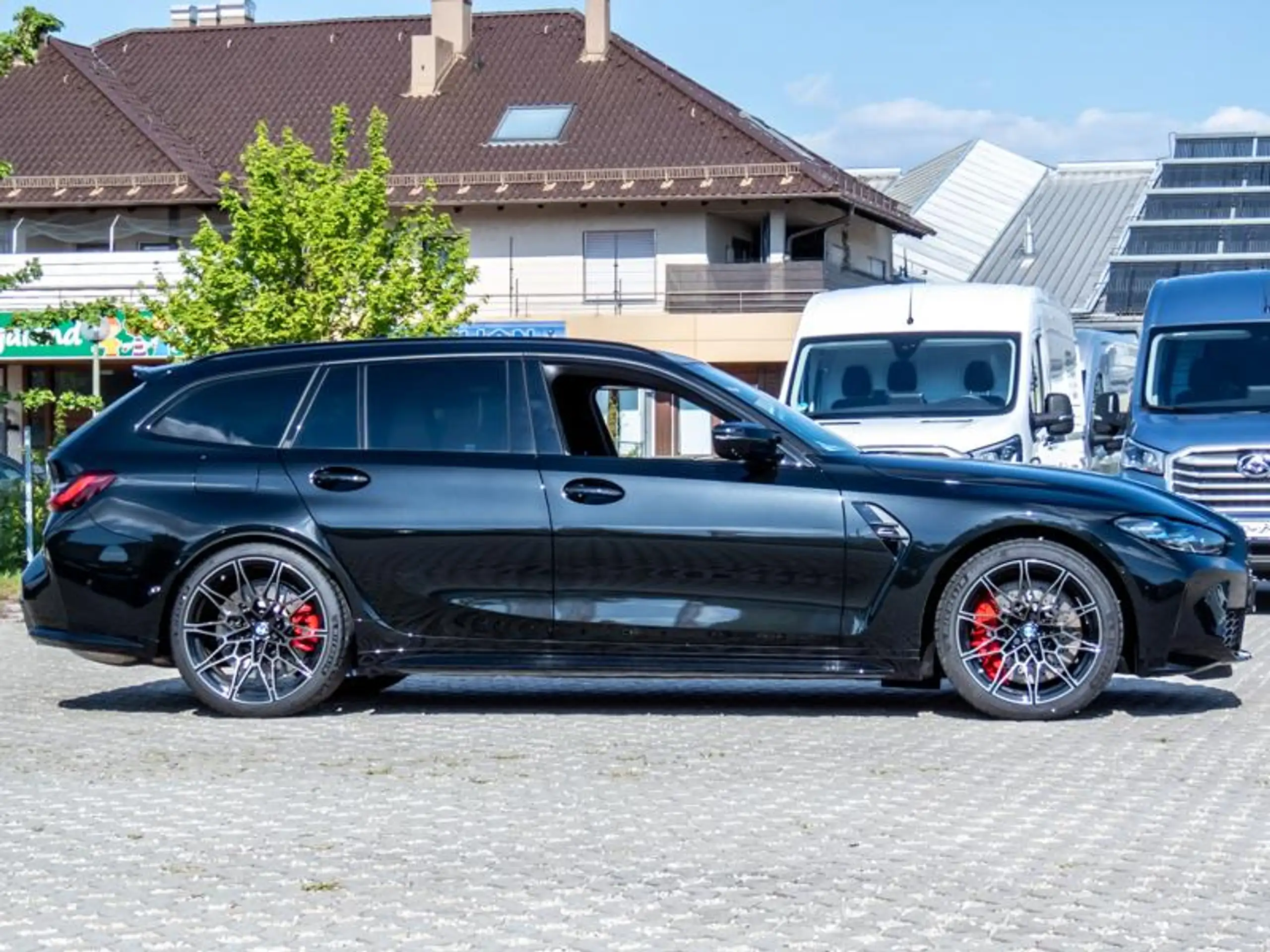 BMW - M3