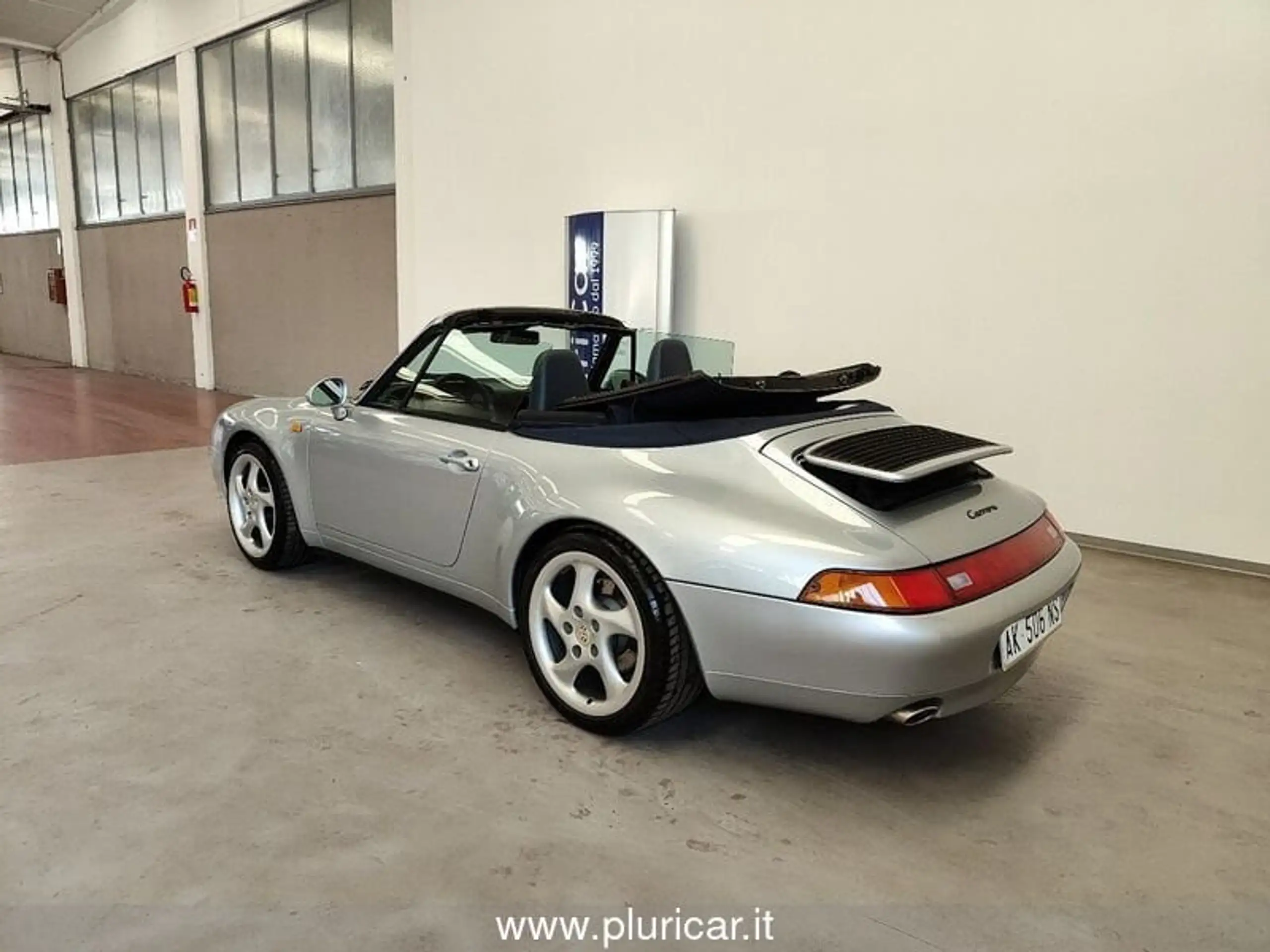 Porsche - 993