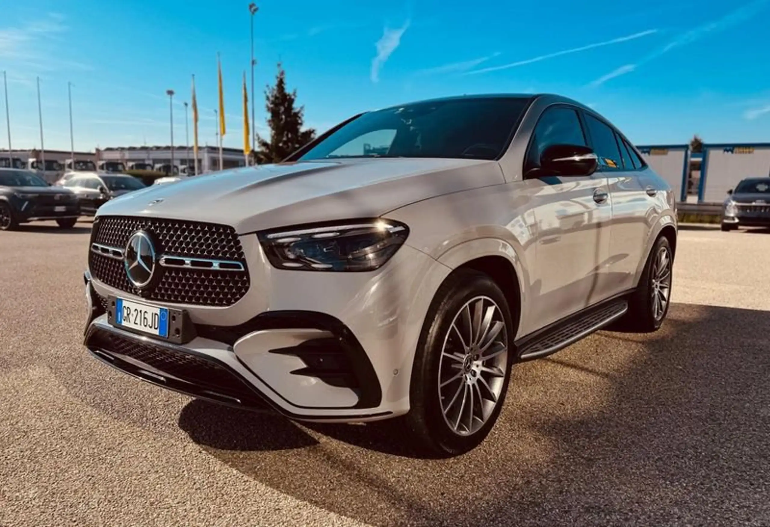 Mercedes-Benz - GLE 350