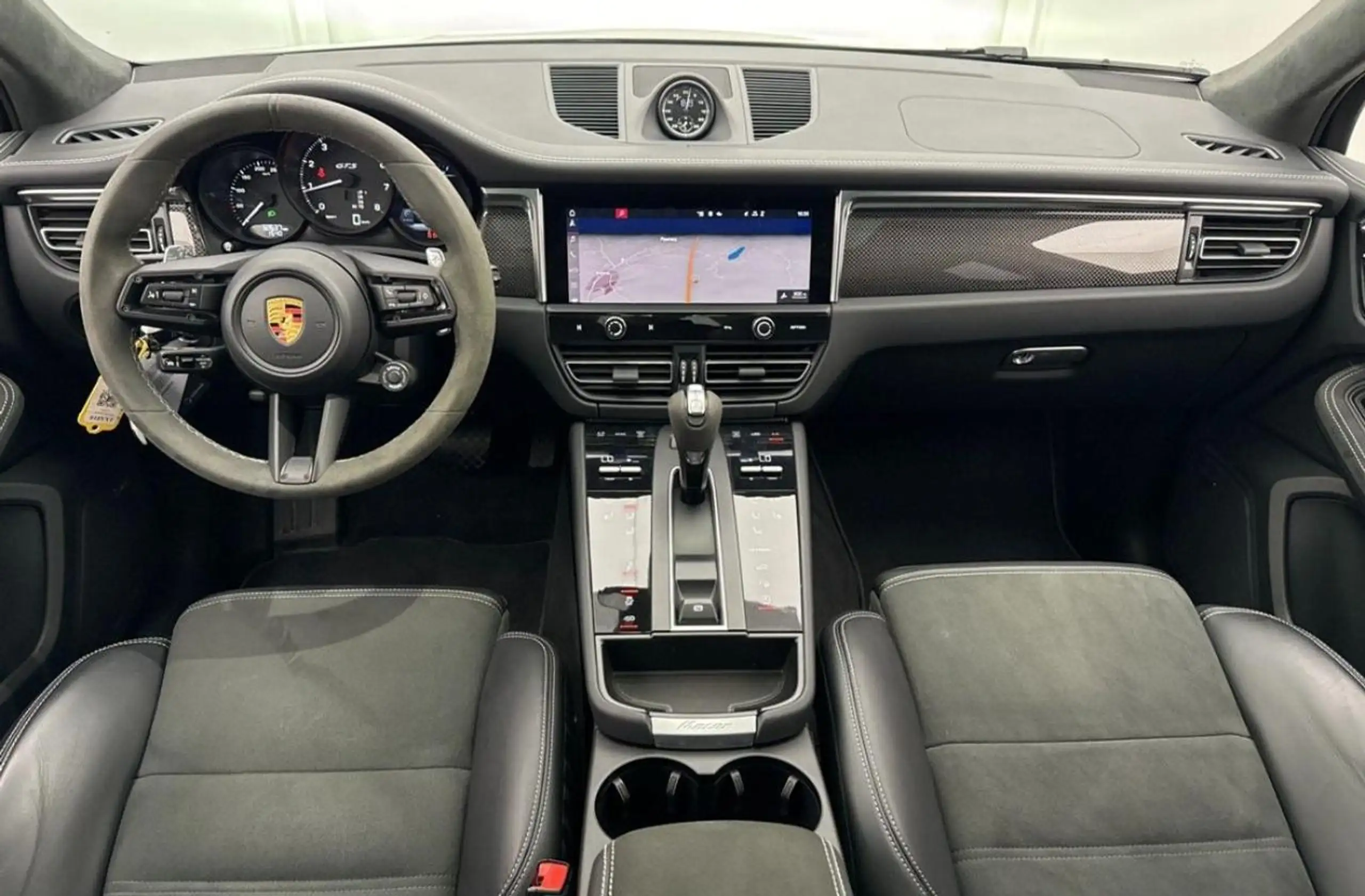 Porsche - Macan