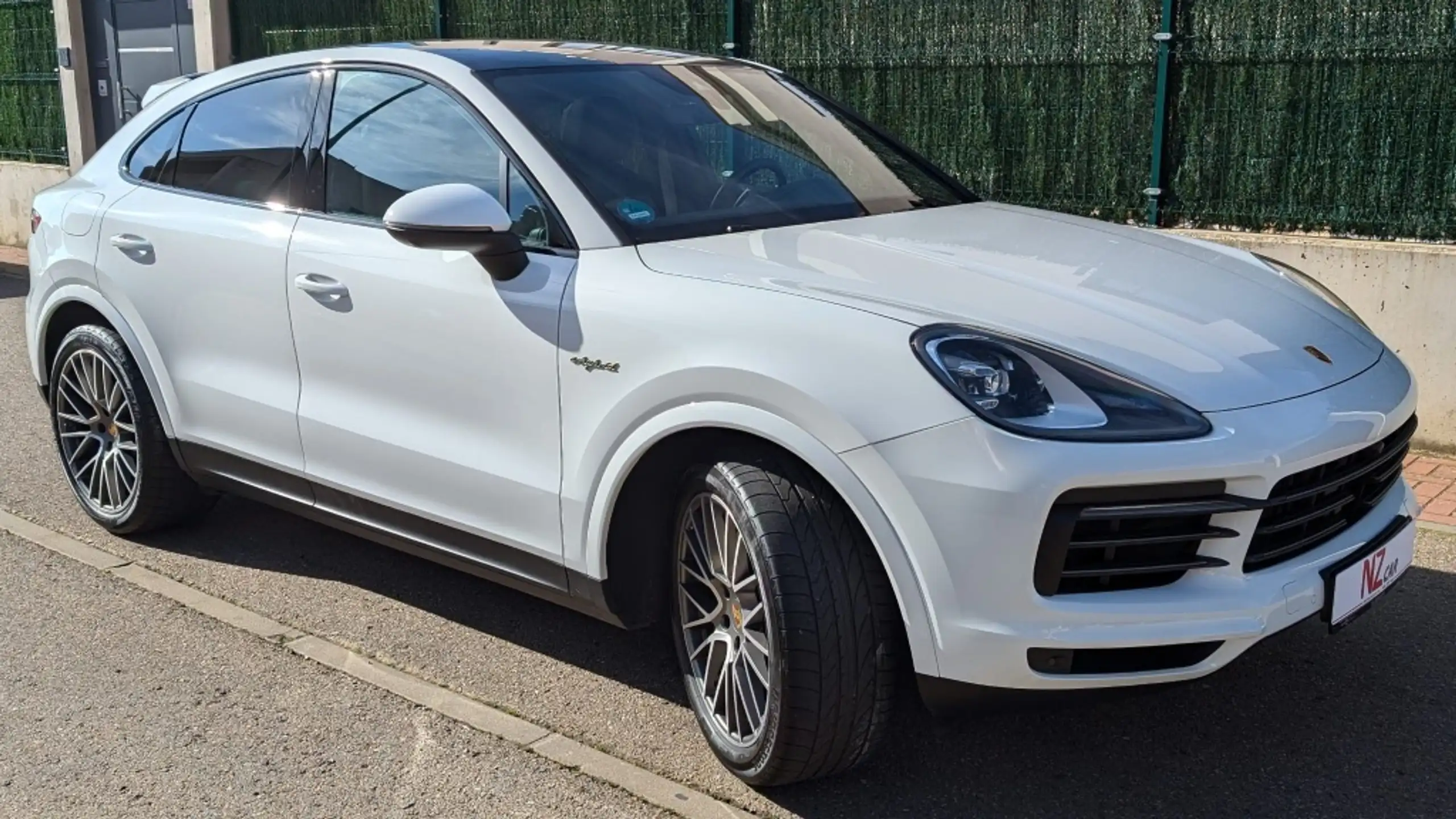 Porsche - Cayenne