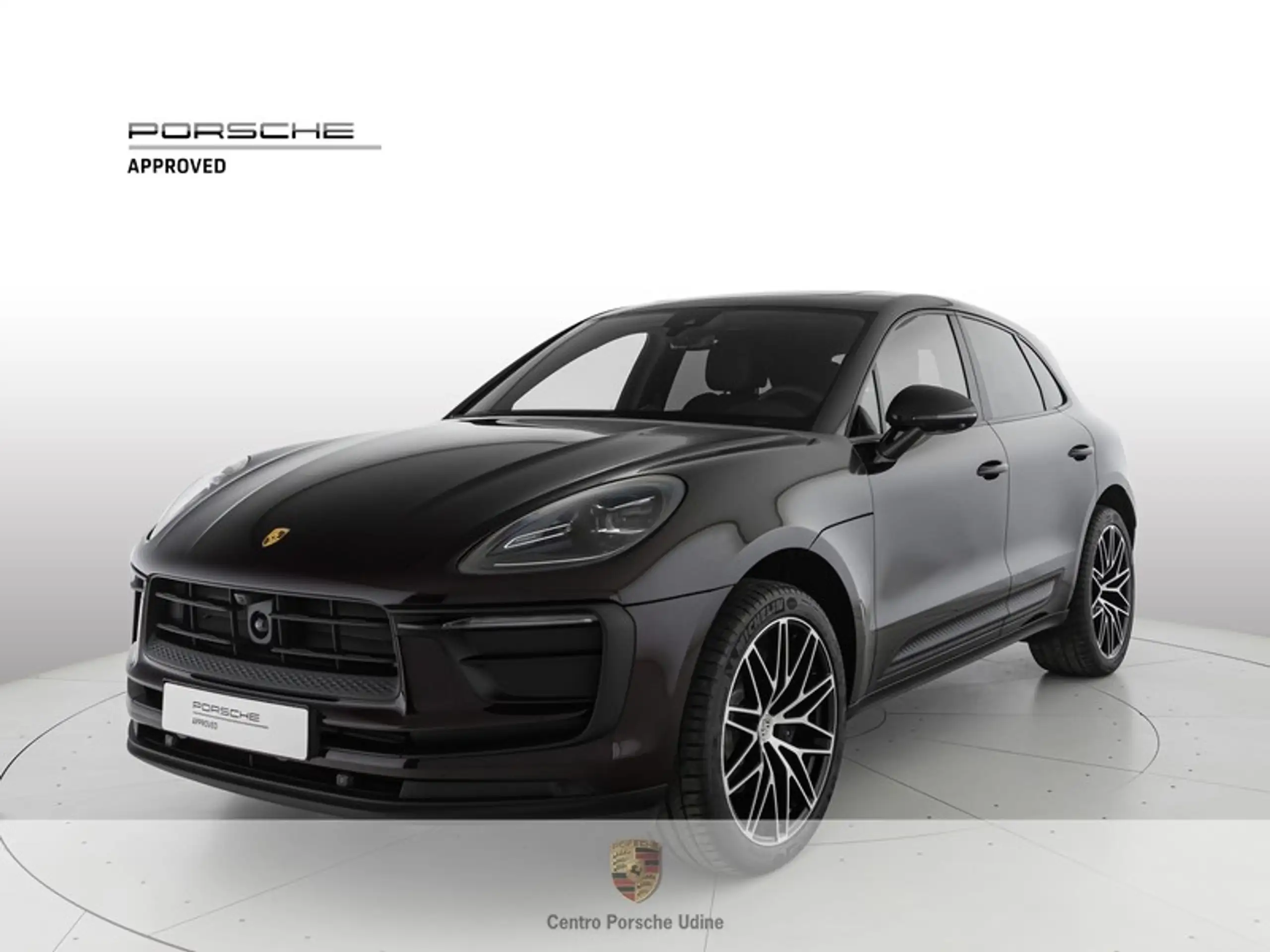 Porsche - Macan