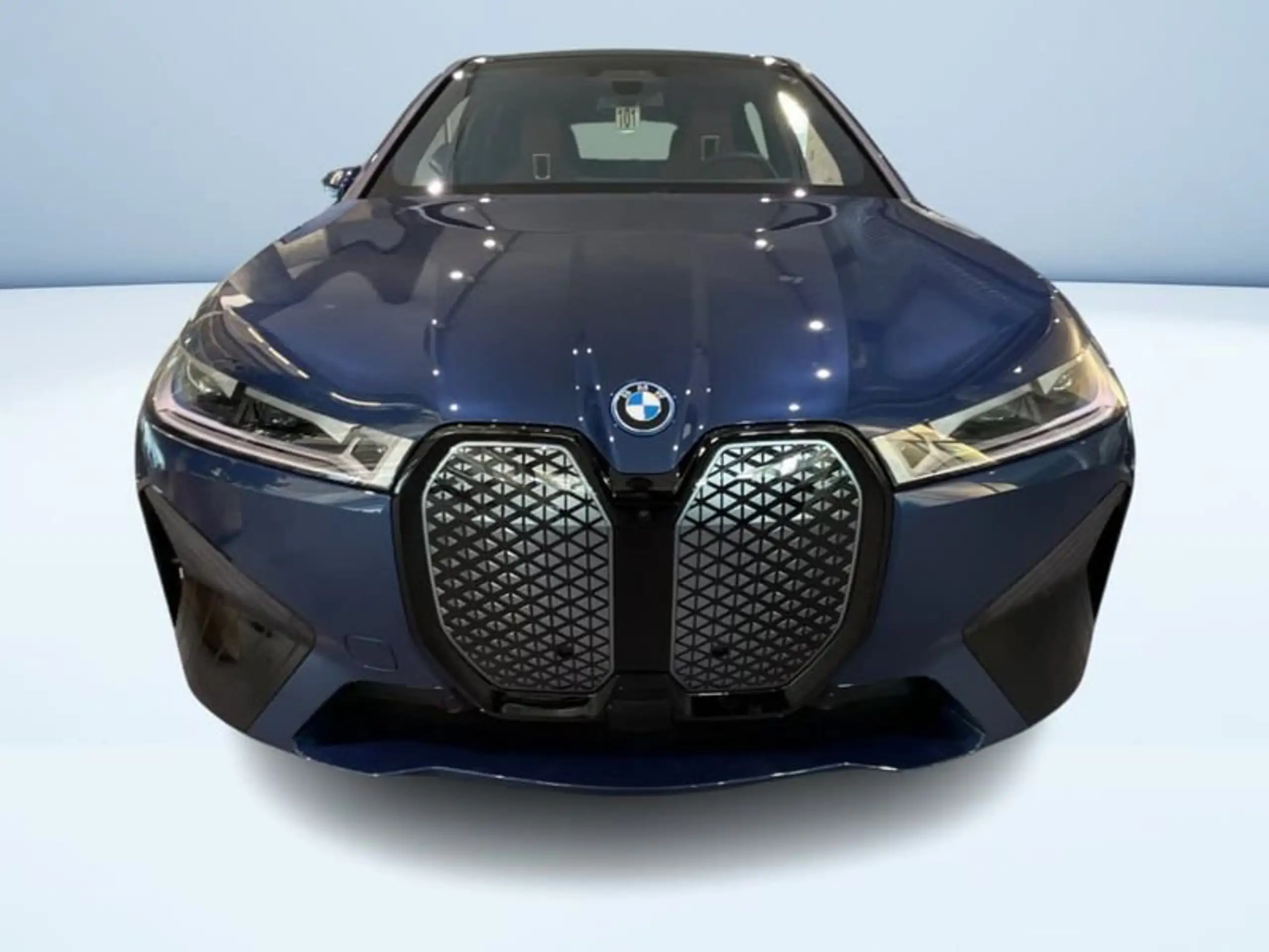 BMW - iX