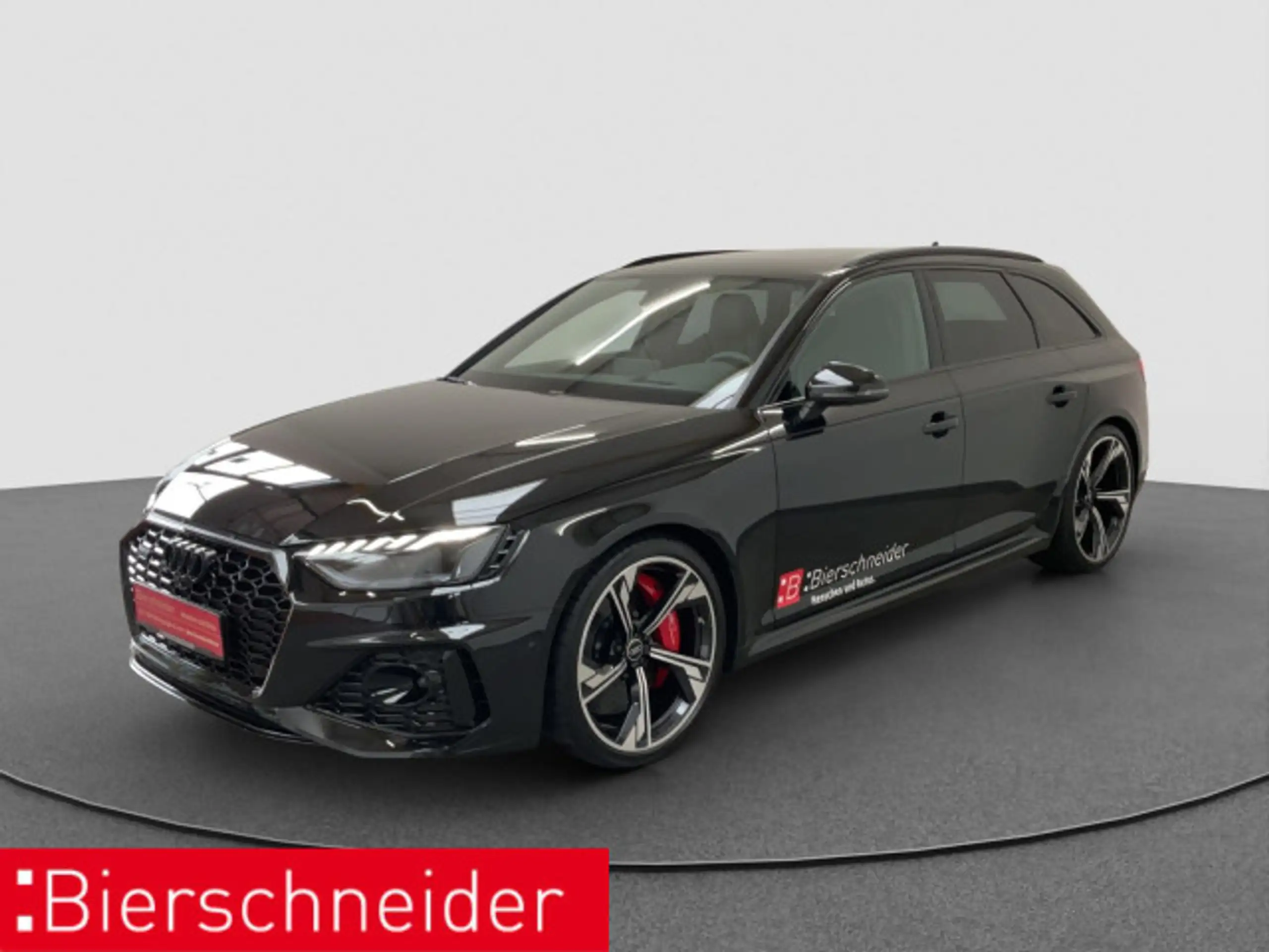 Audi - RS4